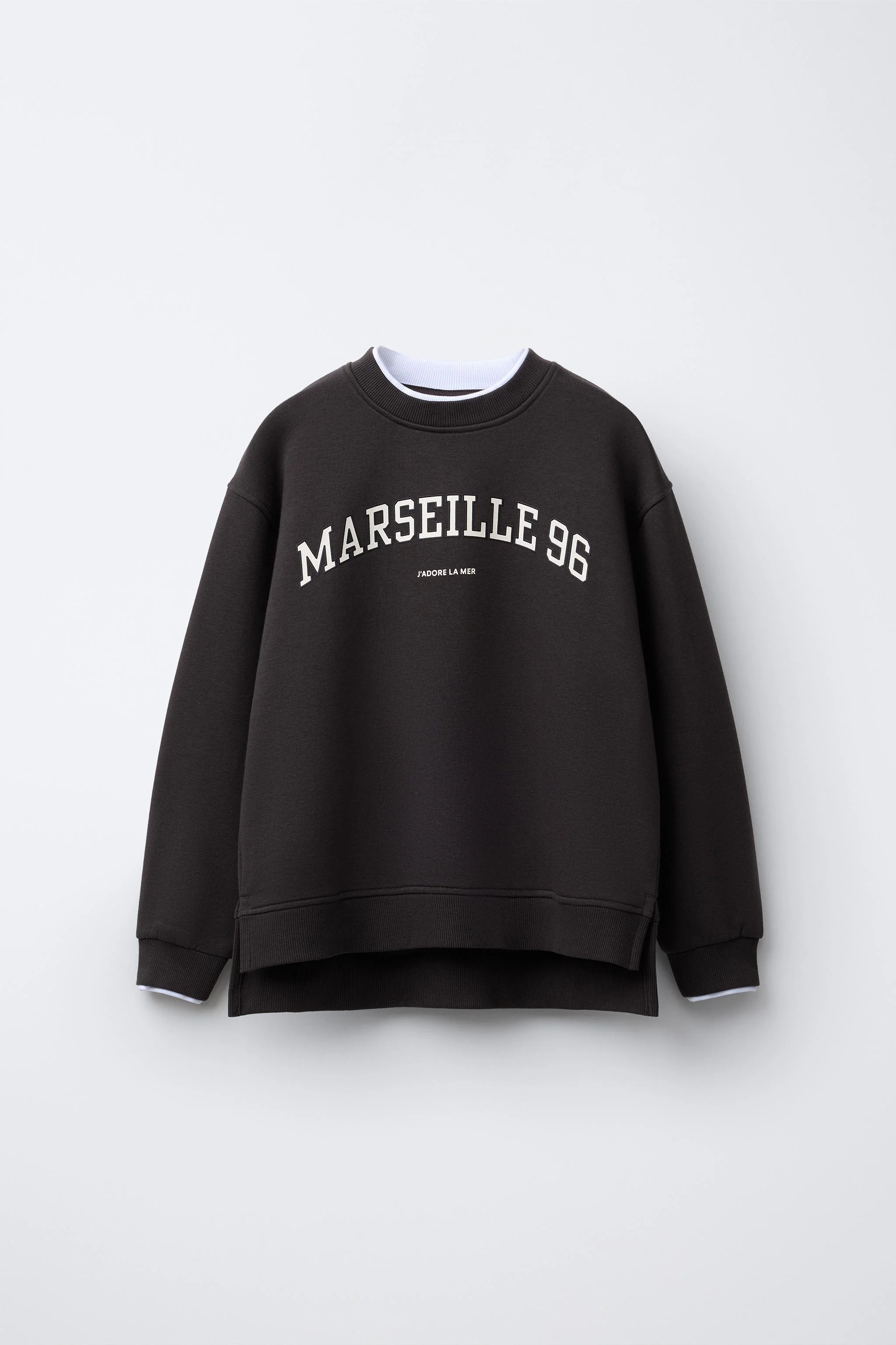 ست بلوز و لگینگ دمپا گشاد با نوشته