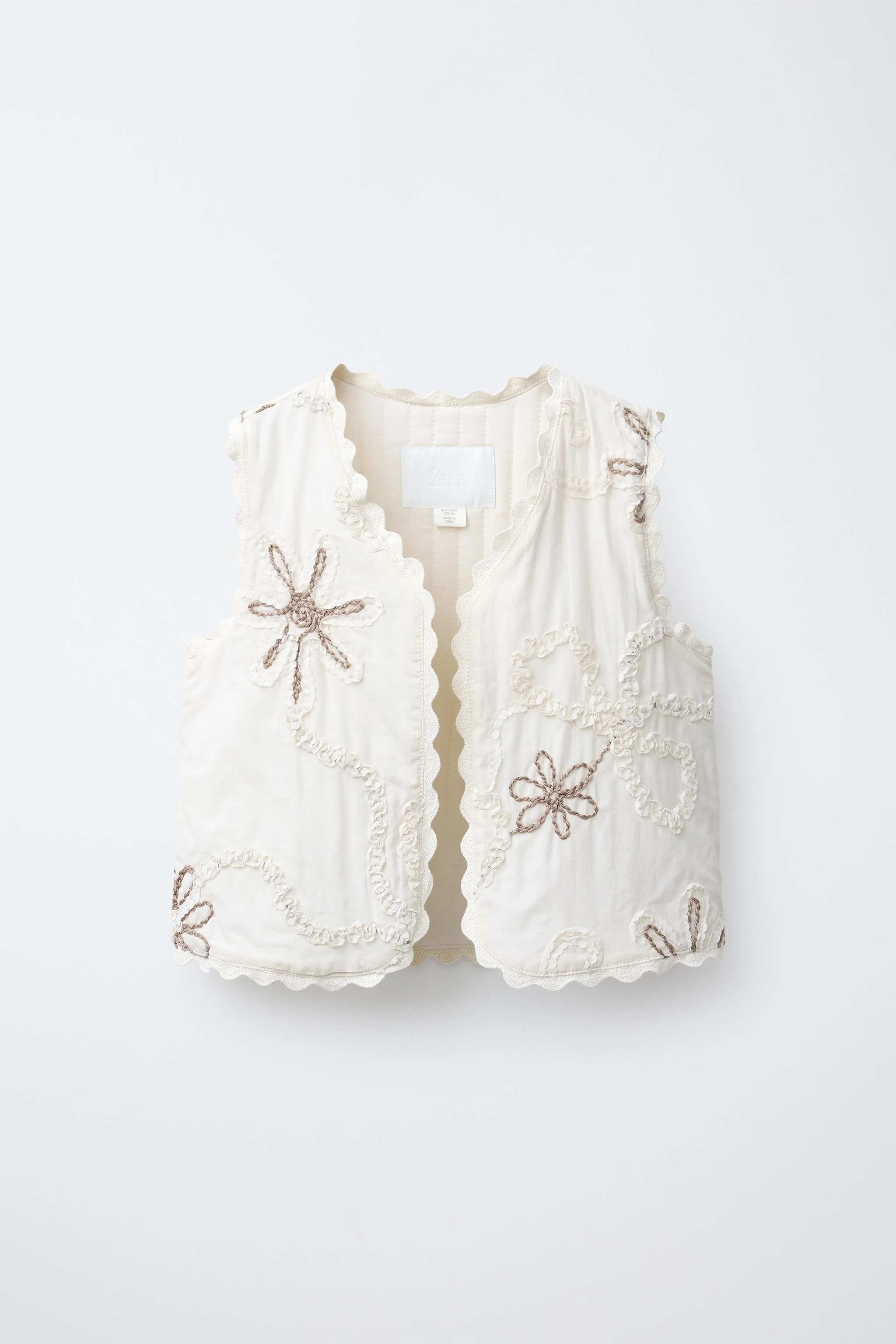 جلیقه گلدوزی شده با طرح گل