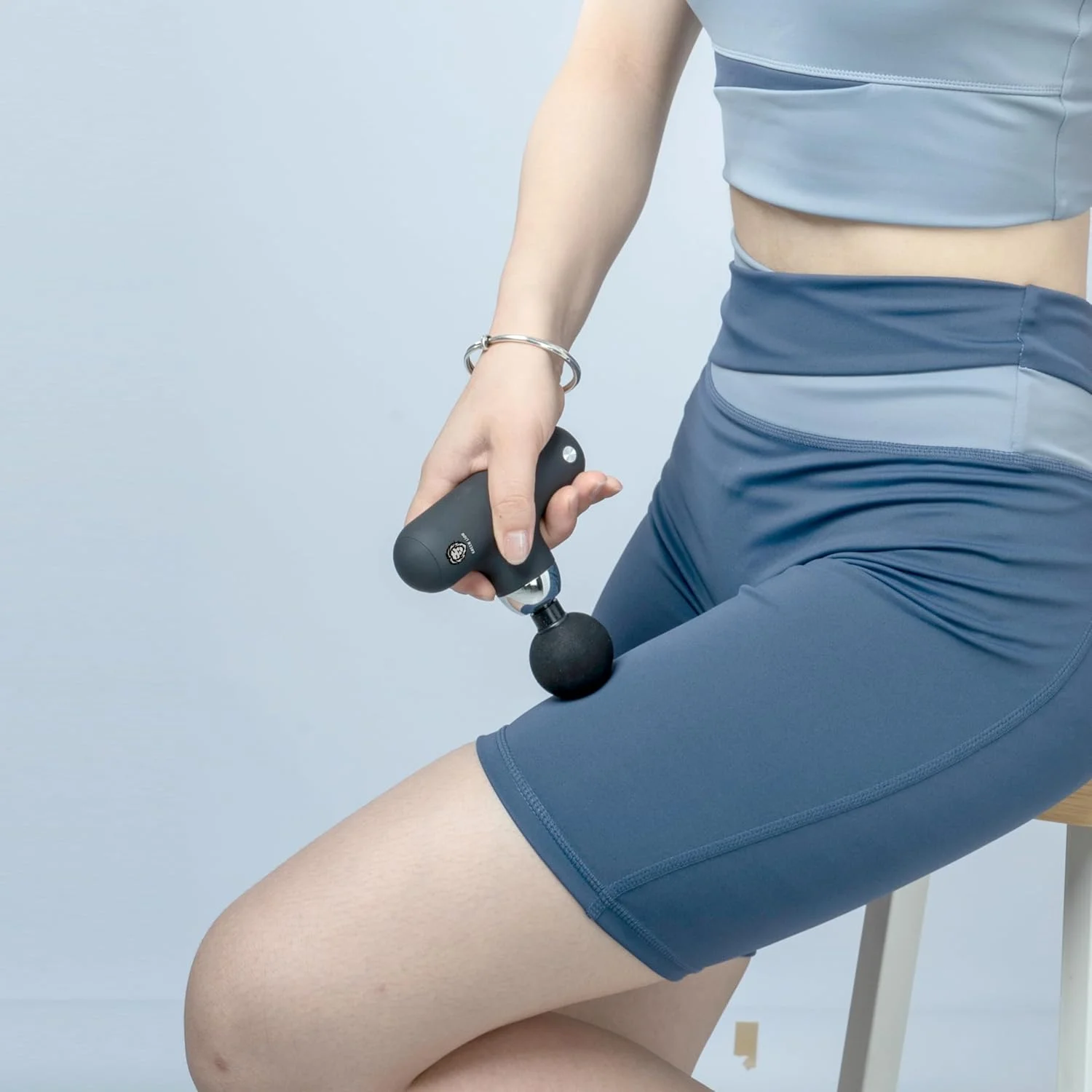 ماساژور تفنگی مینی پرو گرین لاین، ظرفیت باتری 800 میلی آمپر ساعت، تا 3 ساعت زمان کارکرد، 2200/2800/3600/4000 دور در دقیقه، 40 وات، نویز کم <55dB - مشکی