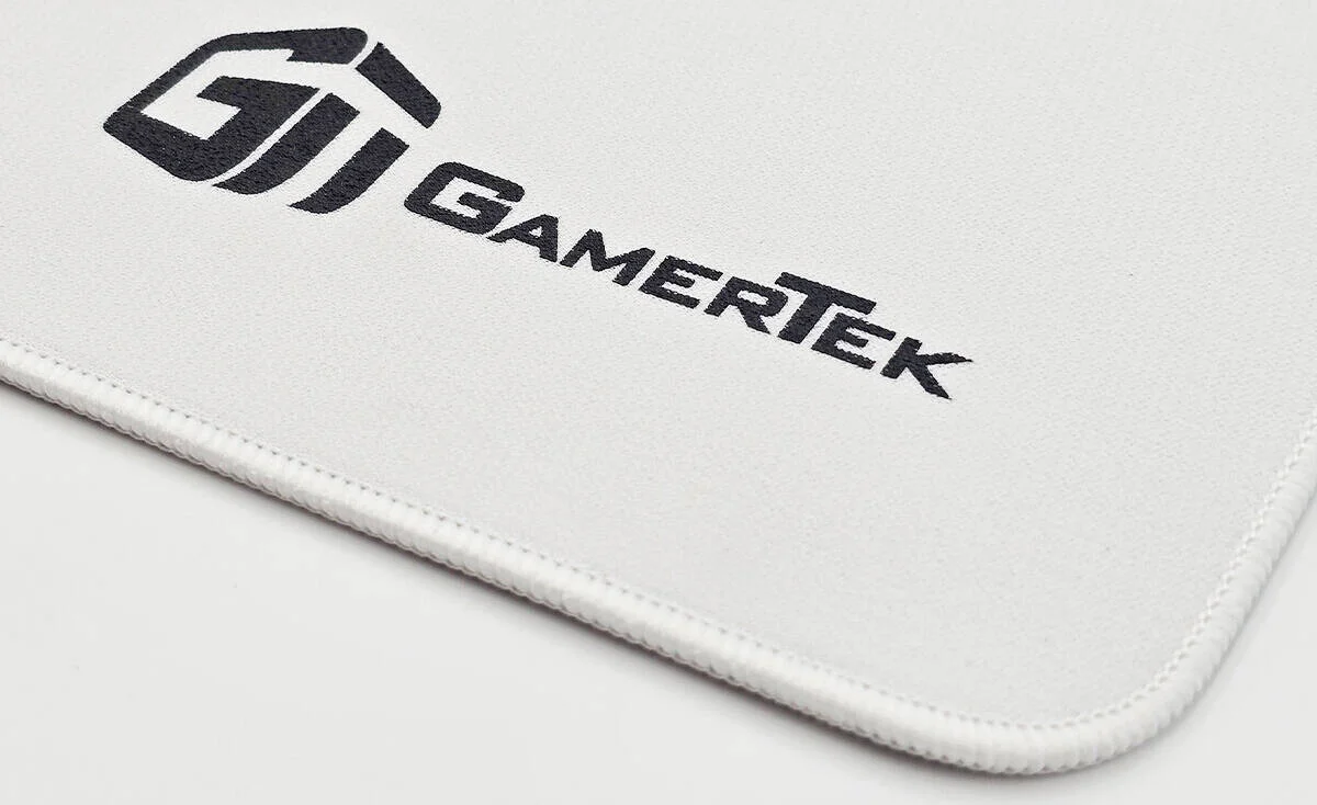 ماوس پد گیمینگ GamerTek، سایز XXL (900x400 میلی متر)، سطح کنترل با بافت، چسبندگی پایدار، ساخت ممتاز، ضخیم و راحت، سفید | 616985067695