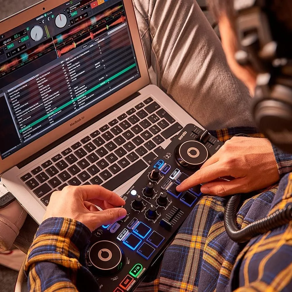 کنترلر دی‌جی USB قابل حمل Hercules DJControl Starlight - 2 ترک با 8 پد