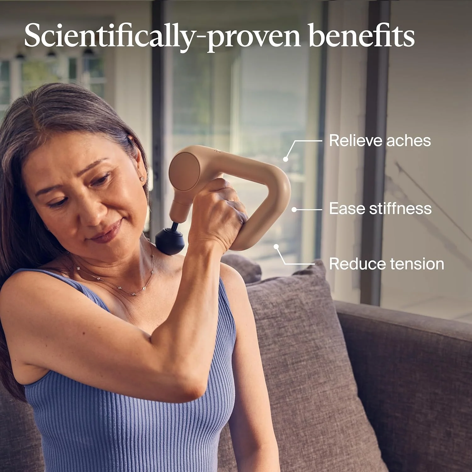 ماساژور ضربه ای دستی TheraGun Relief - استفاده آسان، ماساژور شخصی راحت و سبک برای تسکین درد روزانه در گردن، کمر، پا، شانه و بدن (رنگ ماسه ای)