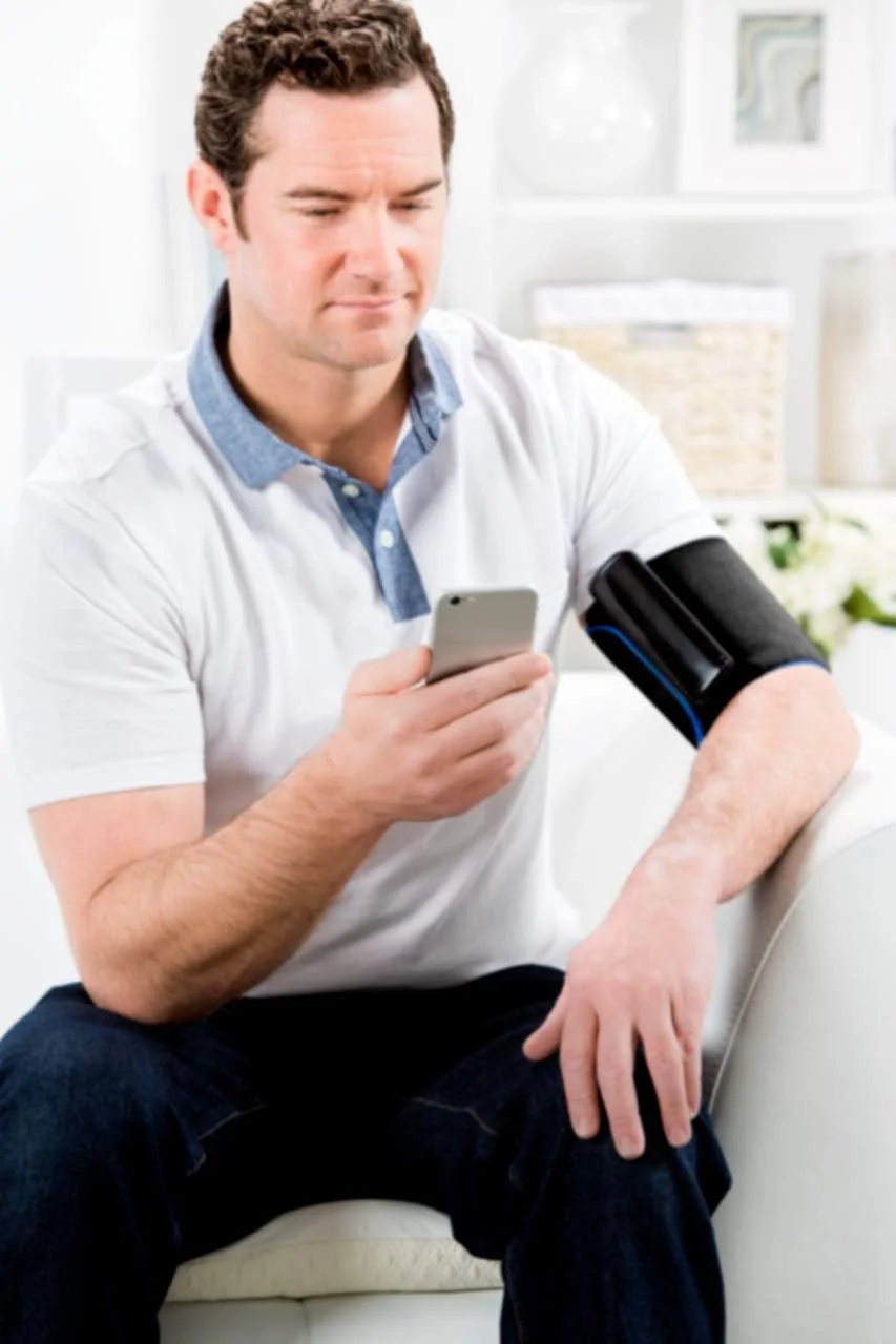 فشارسنج دیجیتال بازویی A&D Medical مدل UA-1200BLE با بلوتوث، سایز متوسط