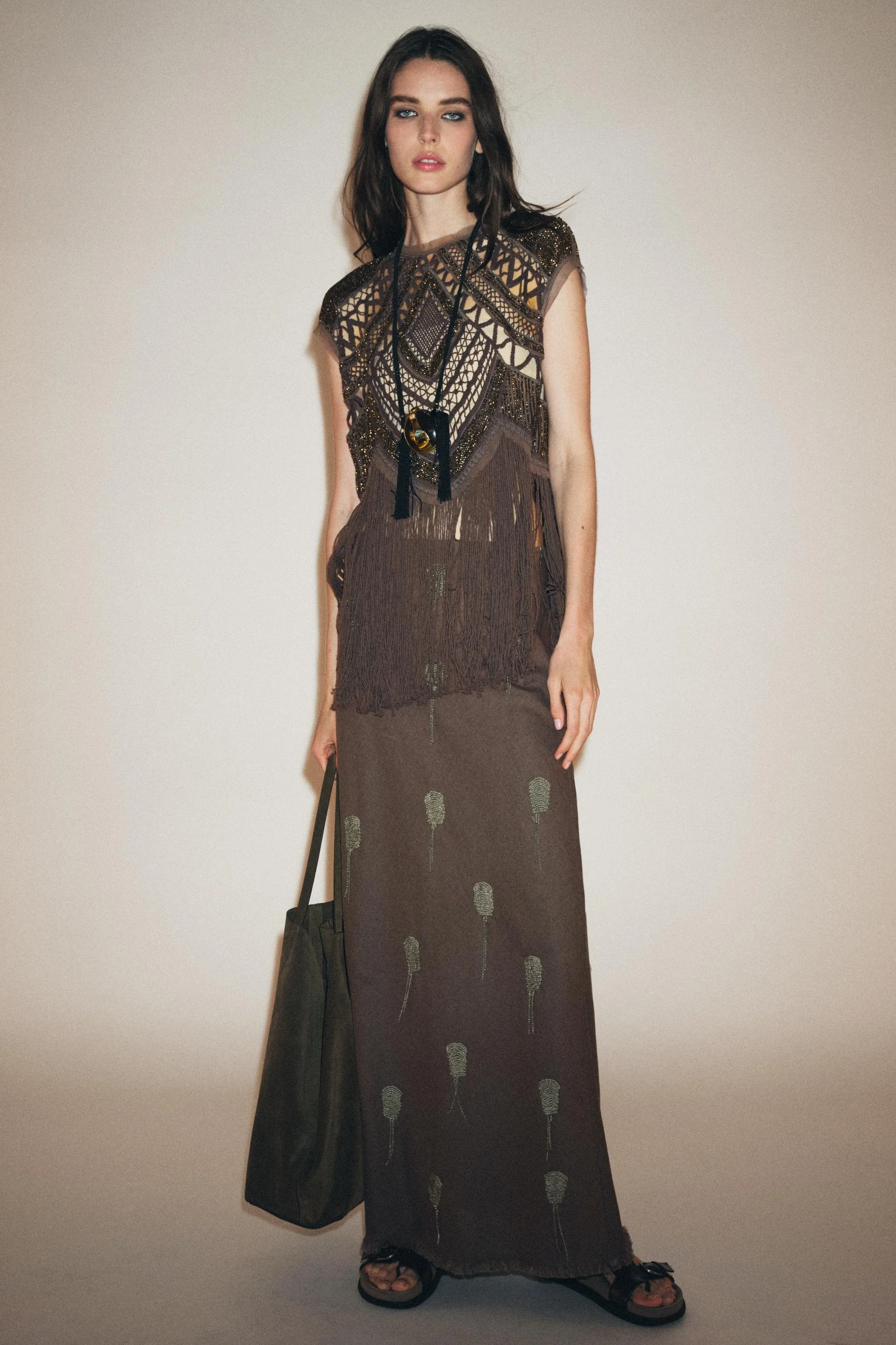 دامن بلند زنانه مدل ZW COLLECTION با ترکیب کتان و گلدوزی