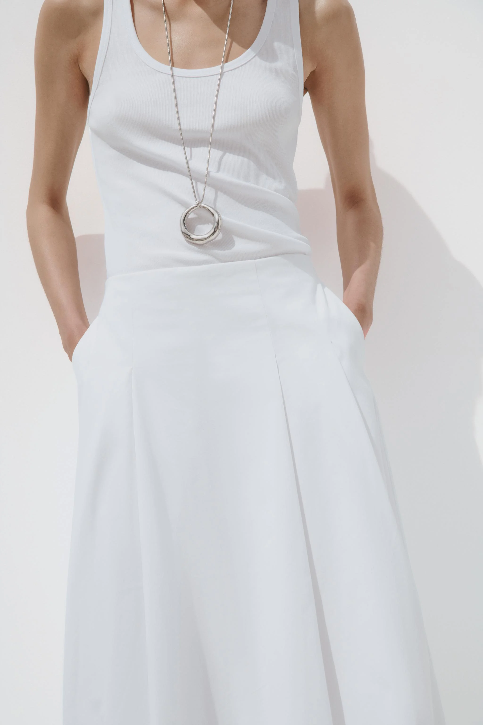 دامن میدی پلیسه دار