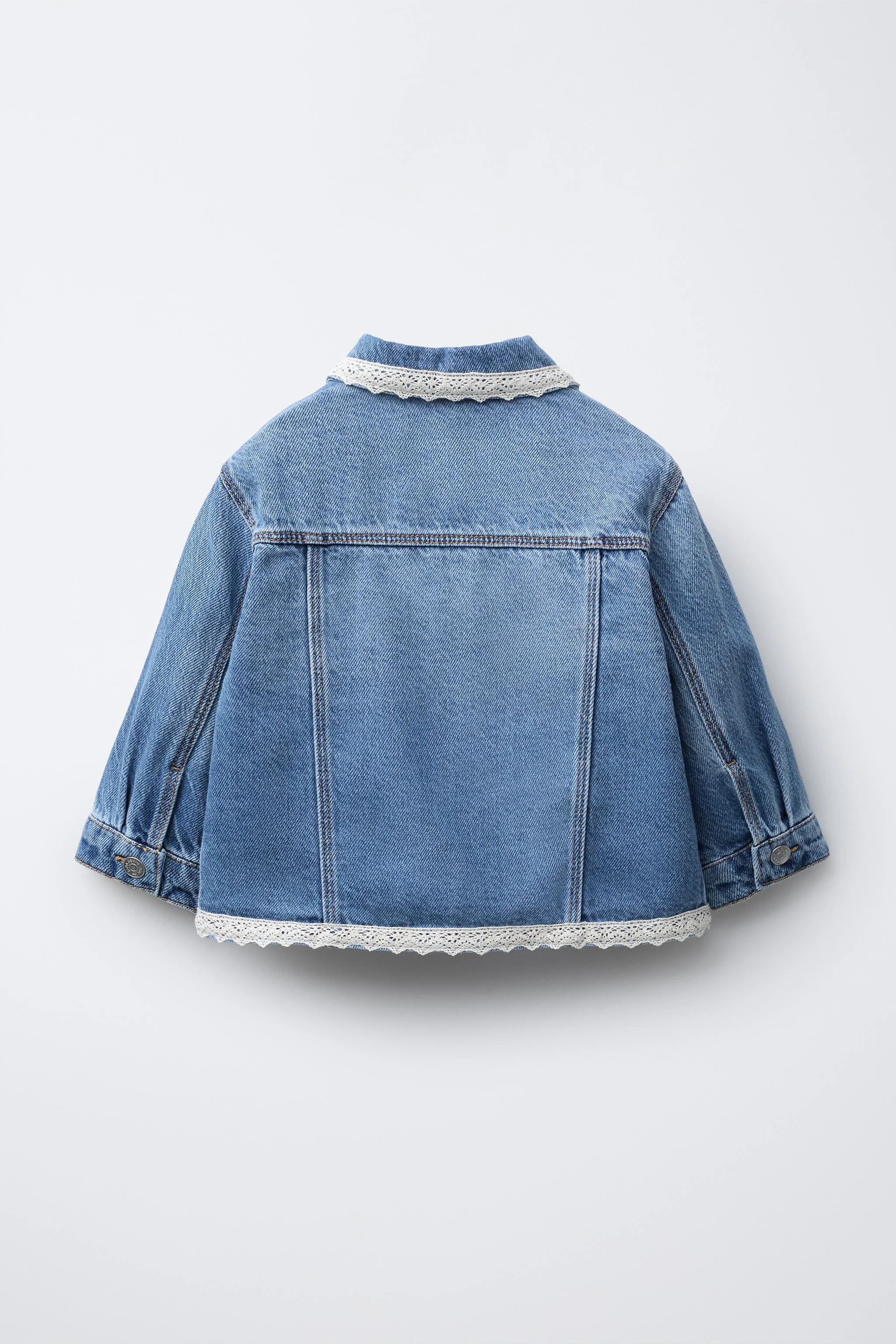 کت جین با تزیینات گیپور کت جین با تزیینات گیپور