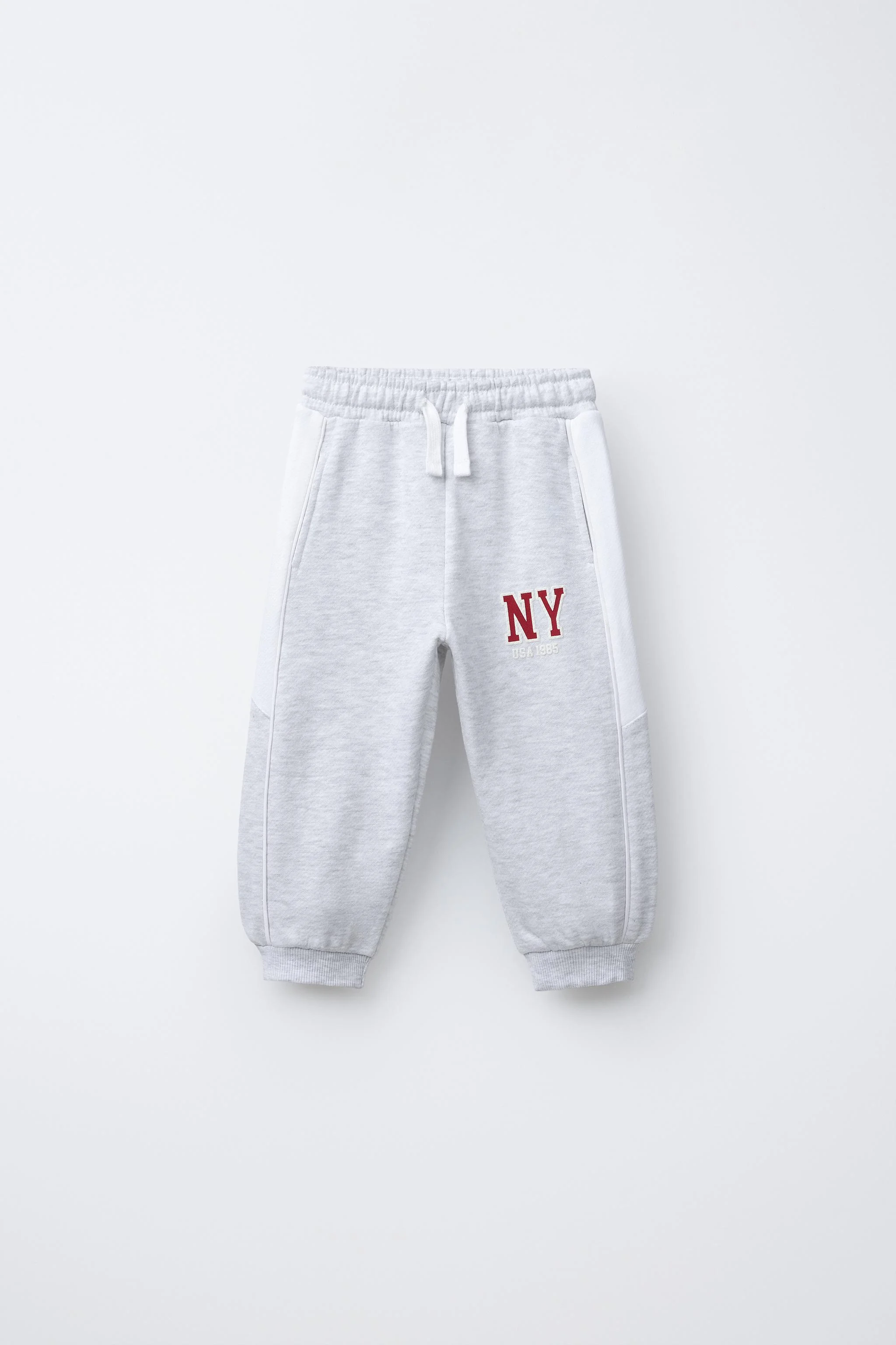 شلوار جاگر با نوار کناری