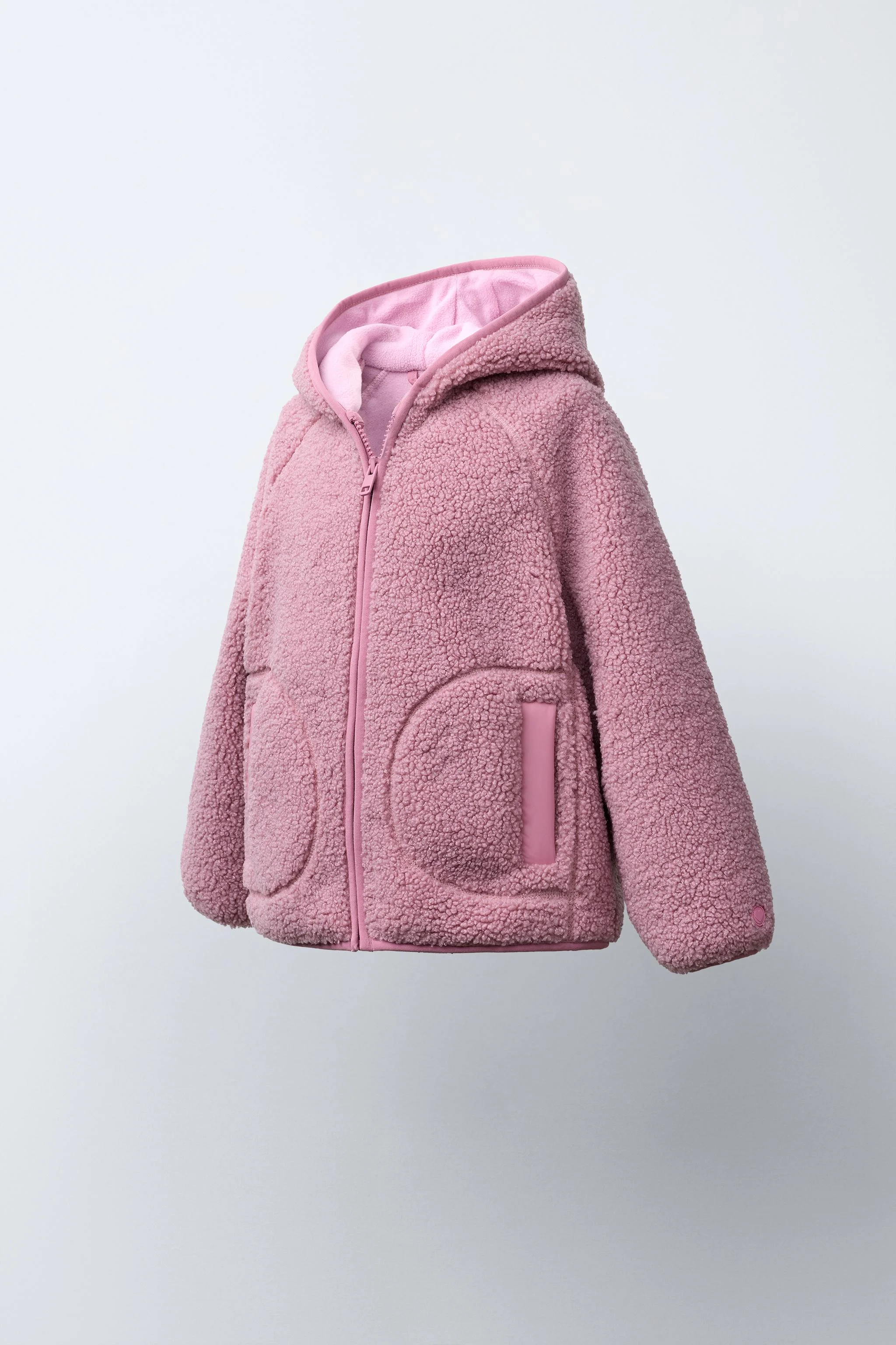 ژاکت طرح پوست بره با کلاه