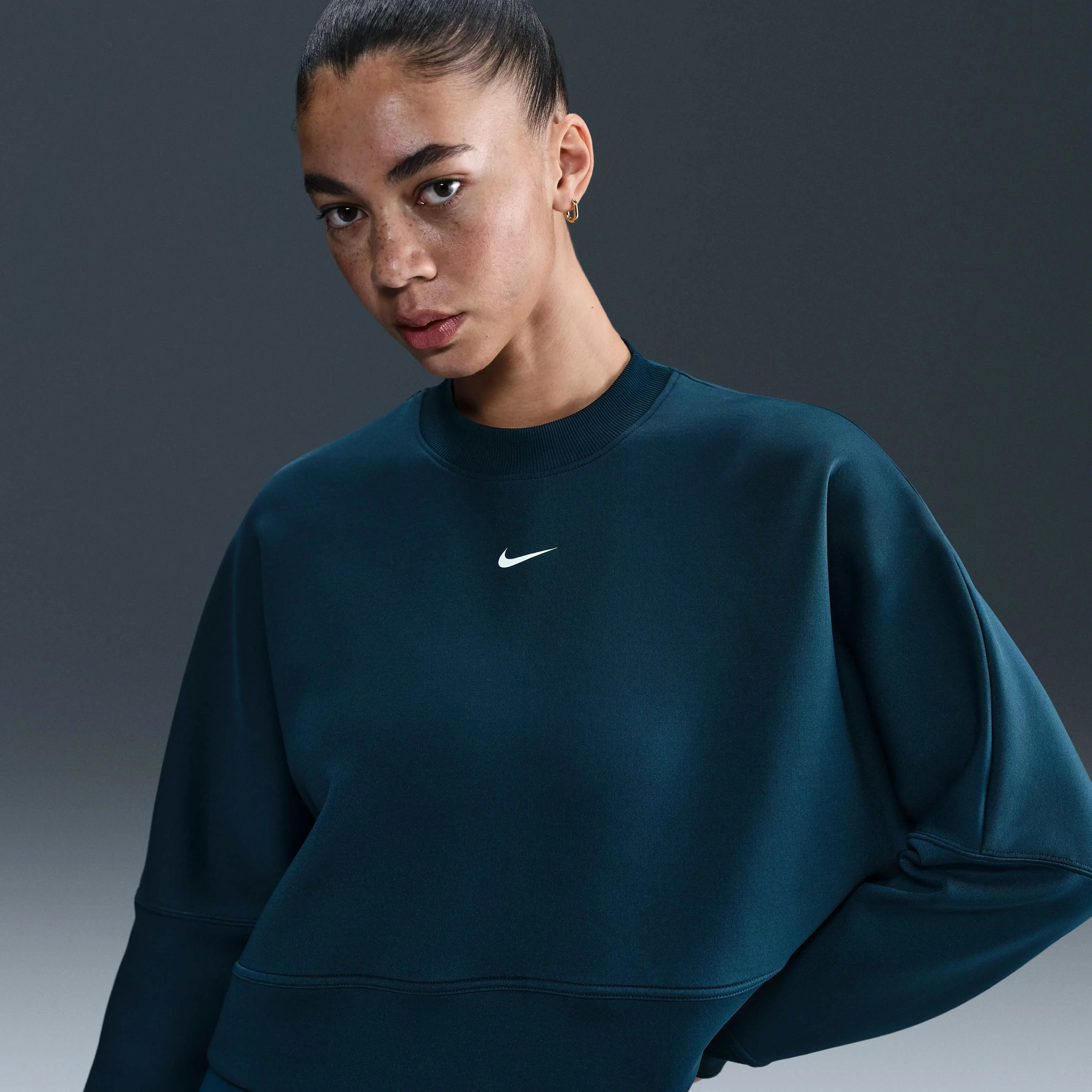 تاپ نیم تنه زنانه نایکی پریما Dri-FIT با یقه گرد و آستین بلند