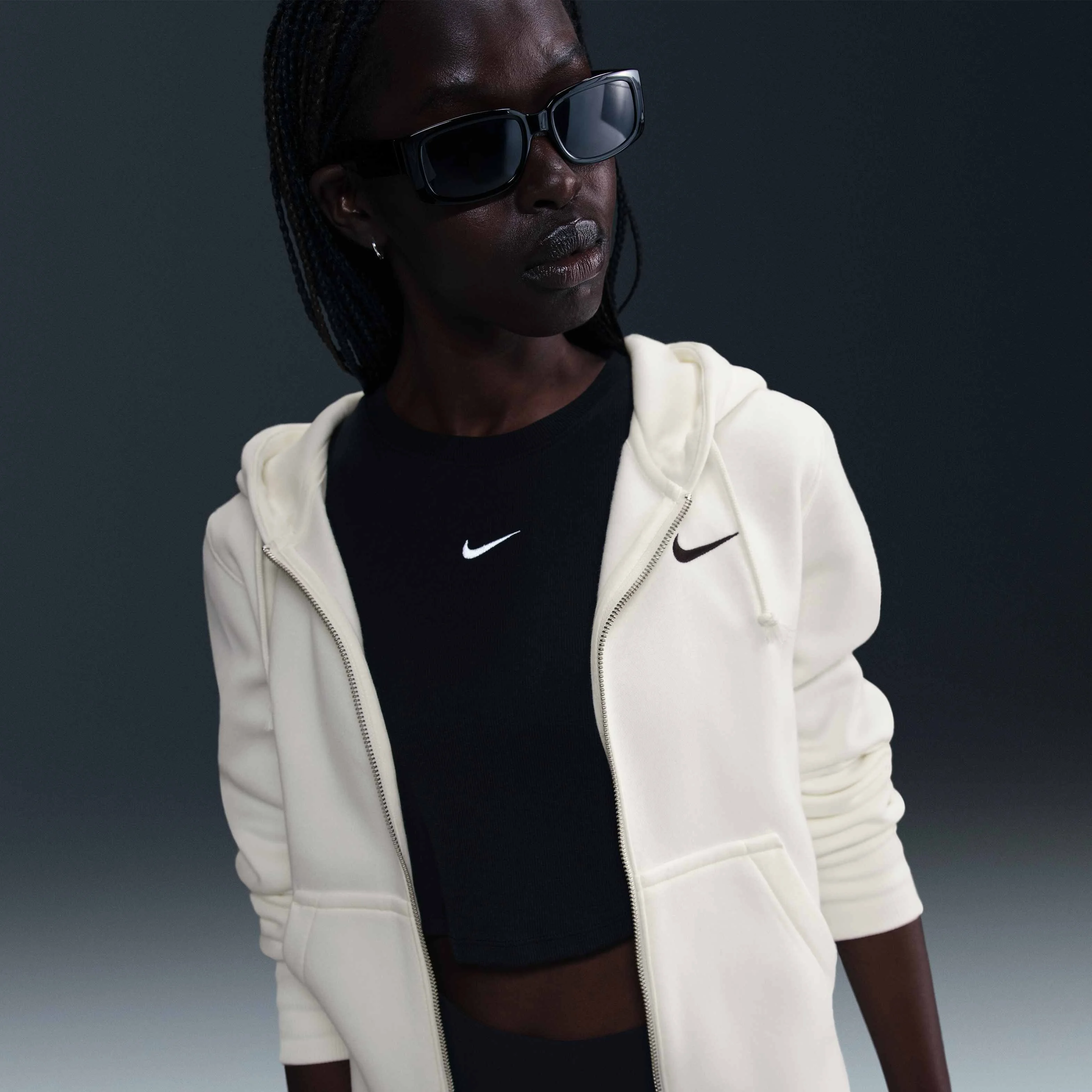 هودی زیپ‌دار زنانه نایکی اسپرتسویر فونیکس فلیس - رنگ کرم/مشکی