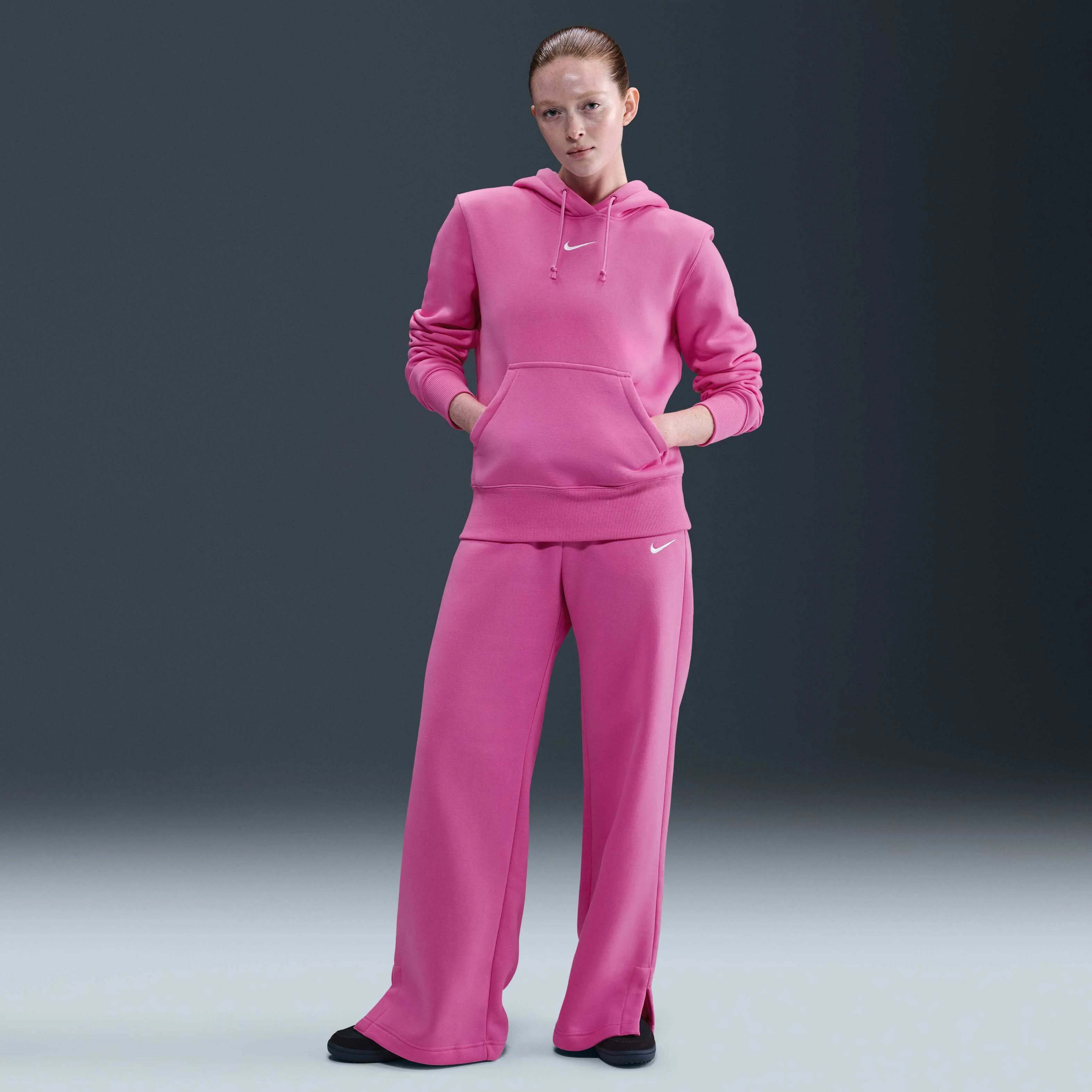 هودی زنانه نایکی اسپرتس ویر فونیکس فلیس هودی زنانه نایکی اسپرتس ویر فونیکس فلیس