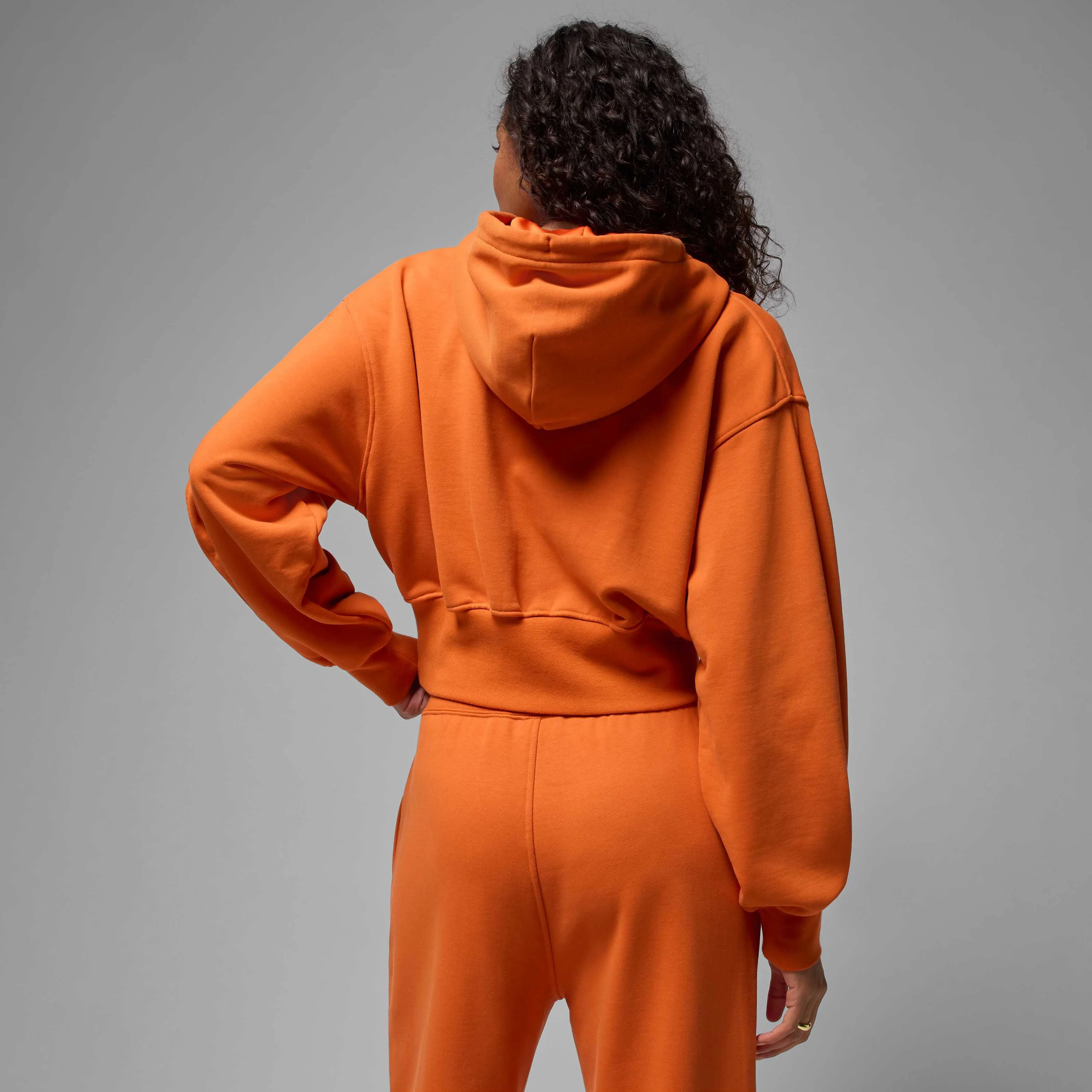 هودی کراپ پشمی زنانه جردن Flight با آستر ساتن هودی کراپ پشمی زنانه جردن Flight با آستر ساتن