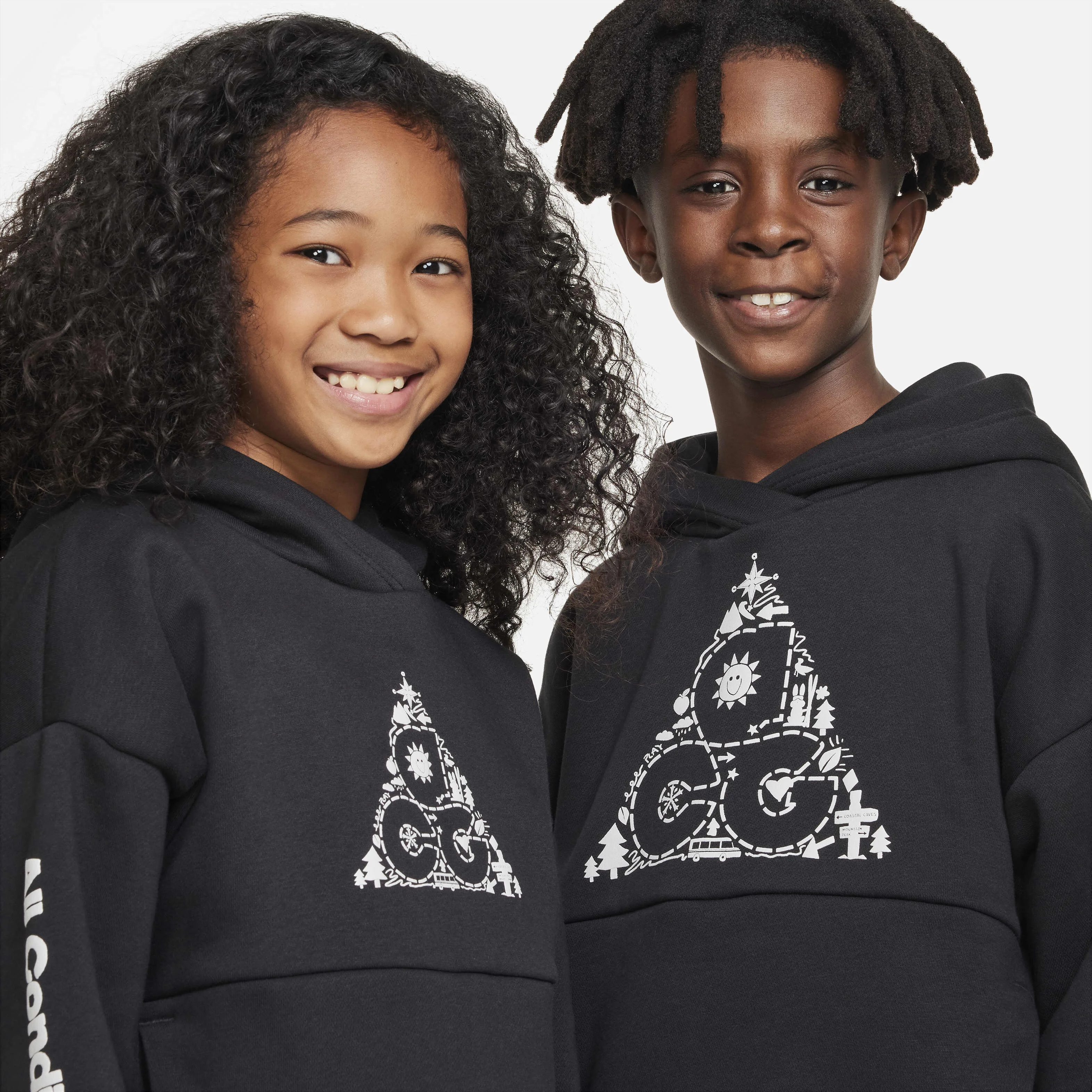 هودی پشمی بزرگ سایز بچه گانه نایکی ACG Icon هودی پشمی بزرگ سایز بچه گانه نایکی ACG Icon