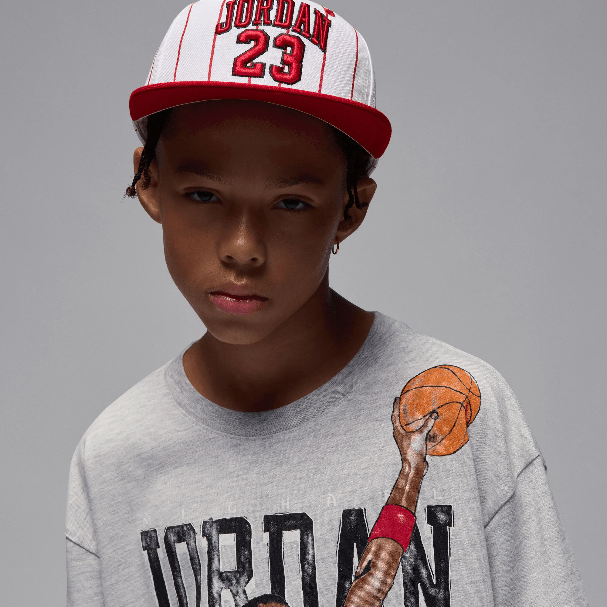 تی شرت طرح دار بچه گانه جردن - طوسی خاکستری