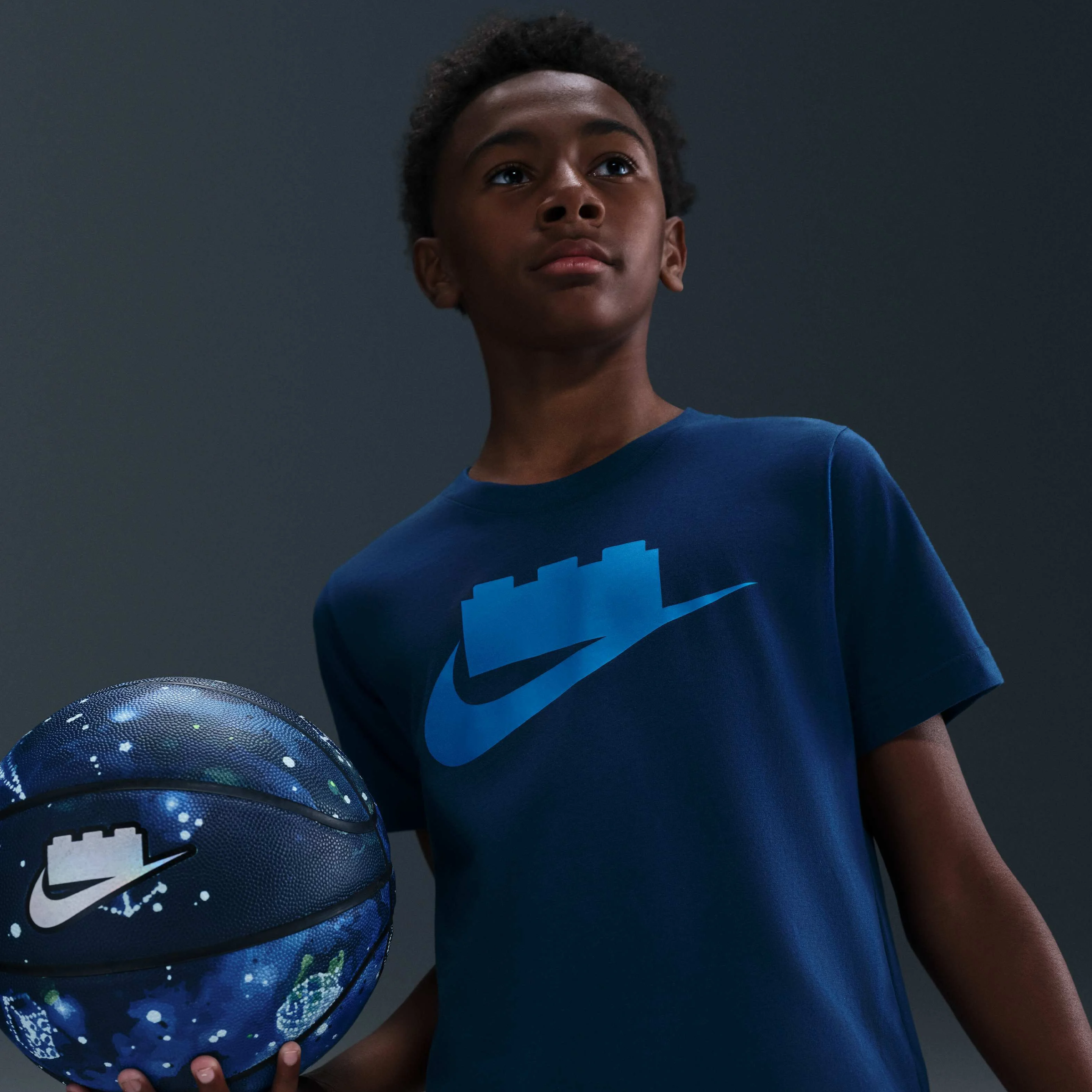 تی شرت لوگو دار بچه گانه نایک ایکس لگو