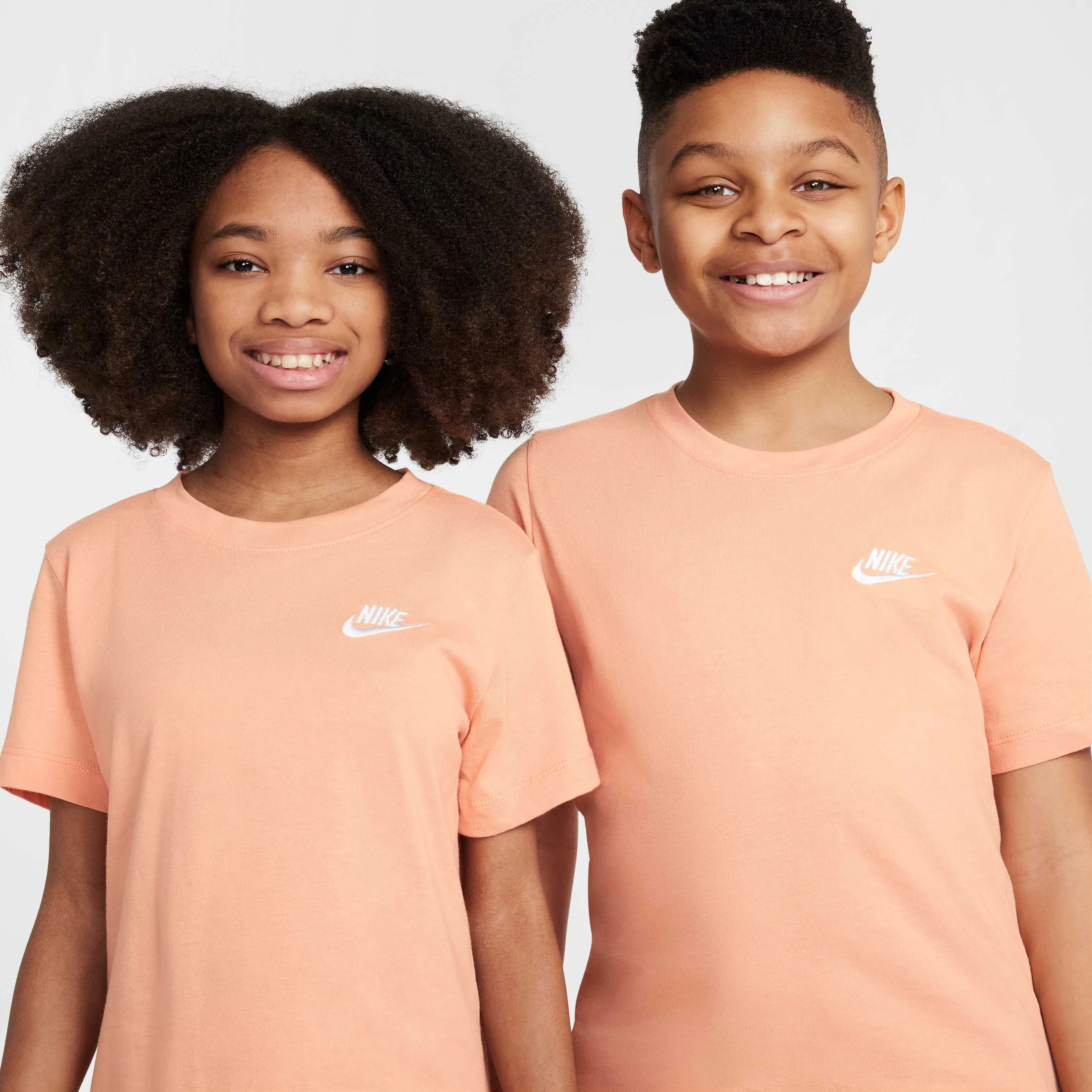 تی شرت ورزشی بچه گانه نایک