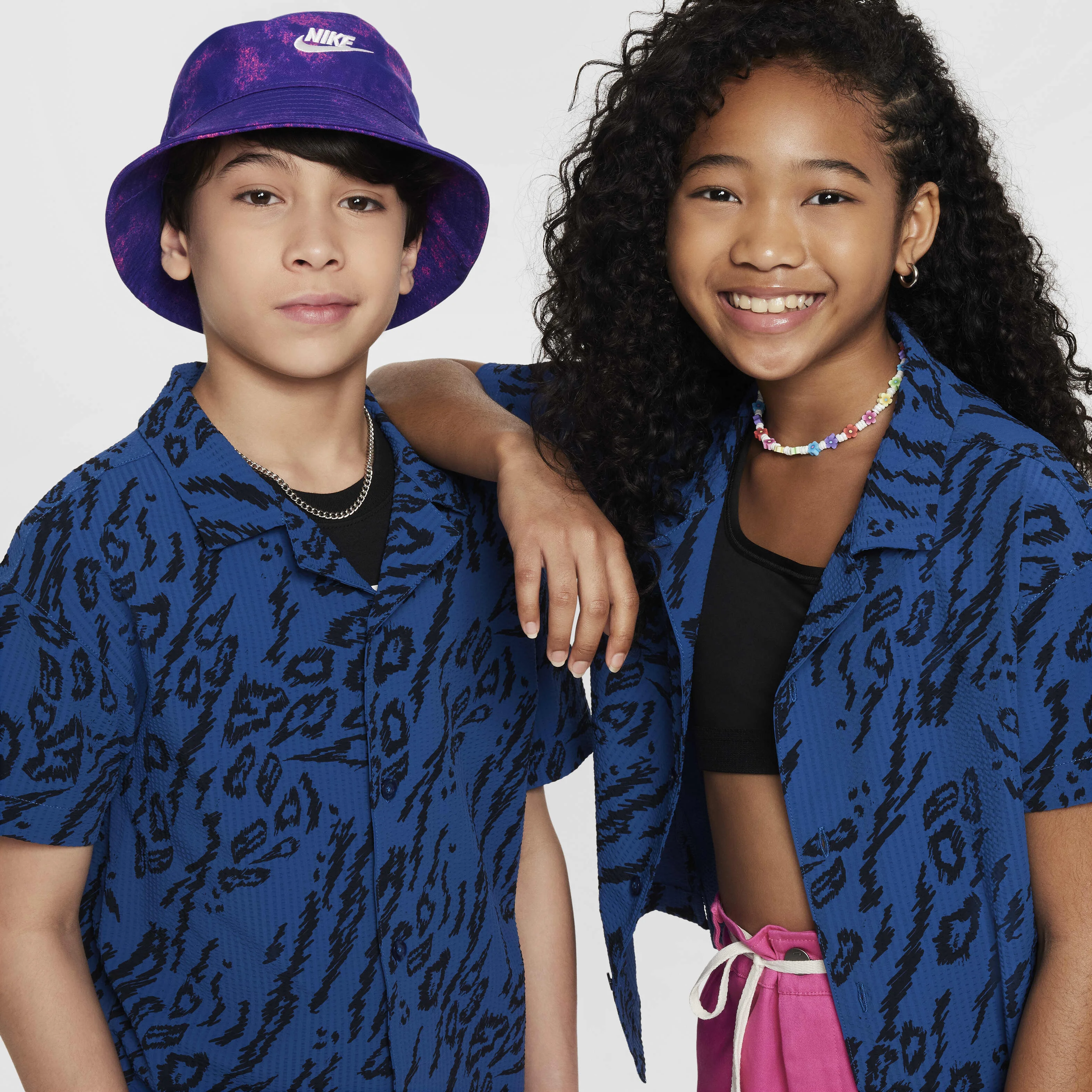 تاپ اسکیت دکمه دار نایکی SB Dri-FIT مناسب نوجوانان - آبی درباری/آبی ستاره ای