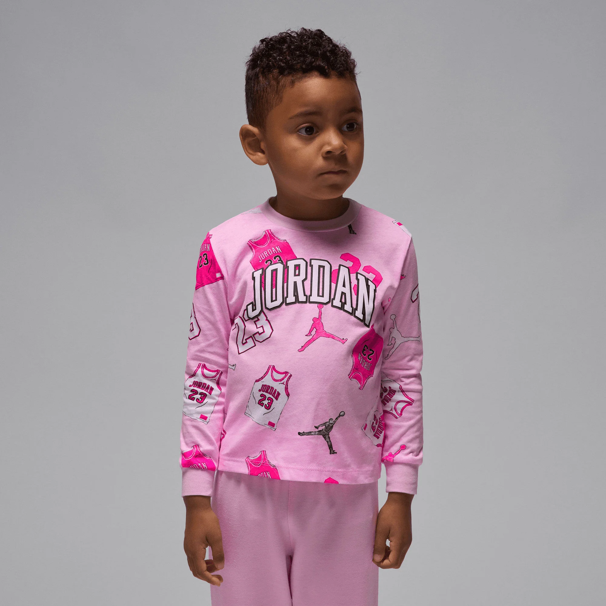 ست تی شرت آستین بلند و شلوار جردن بچگانه مدل 23 - فوم صورتی