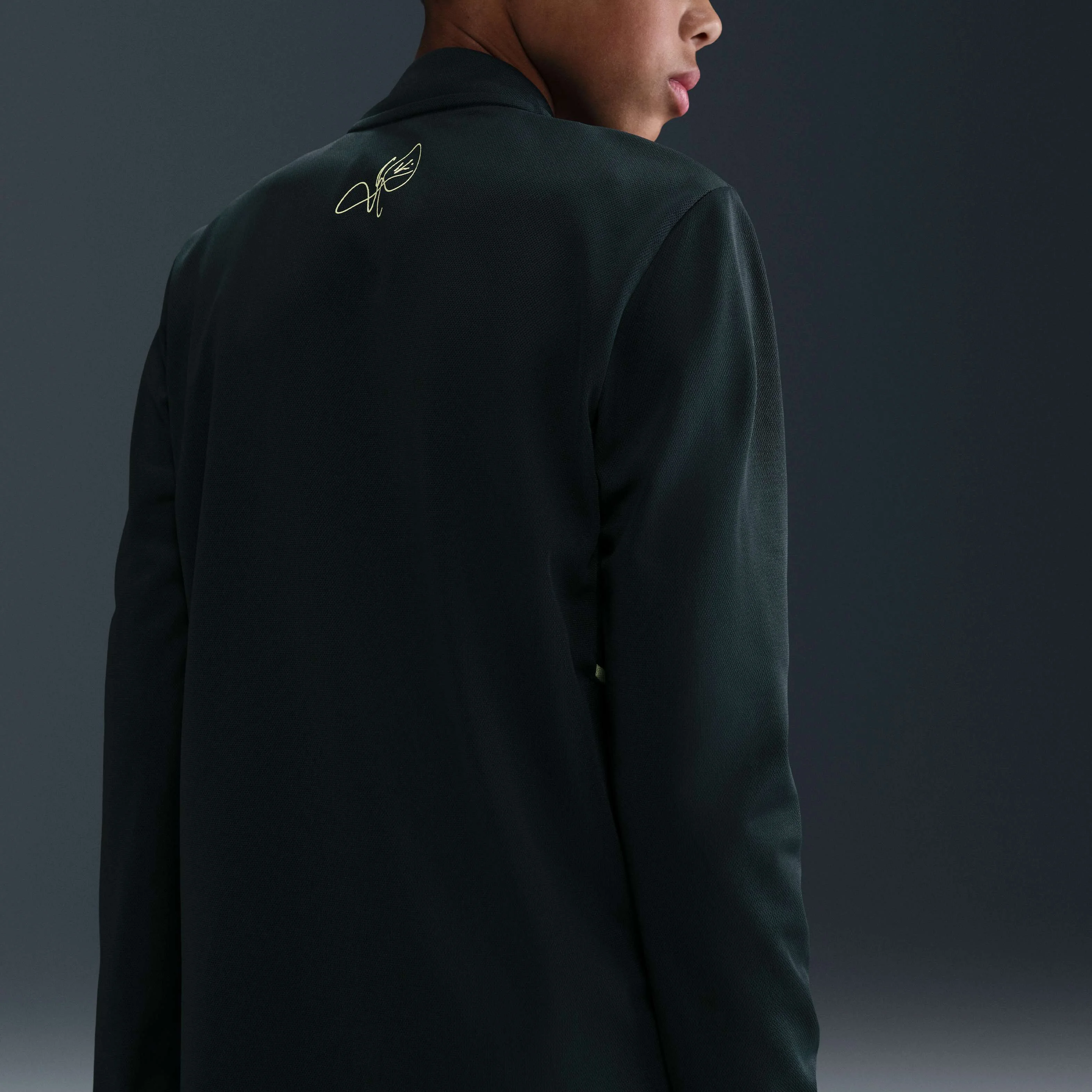 گرمکن ورزشی فوتبال نایکی دری-فیت آکادمی کیلیان امباپه مناسب برای نوجوانان بزرگتر