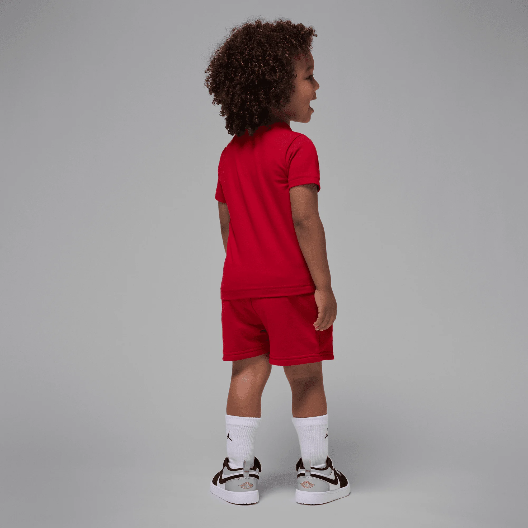 ست شورت و تیشرت تری فرانسوی کودکانه Jordan Brooklyn Essentials - قرمز ست شورت و تیشرت تری فرانسوی کودکانه Jordan Brooklyn Essentials - قرمز