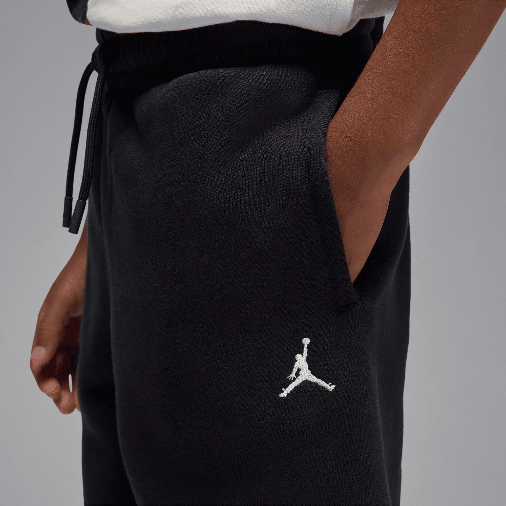 شلوار پشمی طرح دار بچه گانه جردن شلوار پشمی طرح دار بچه گانه جردن