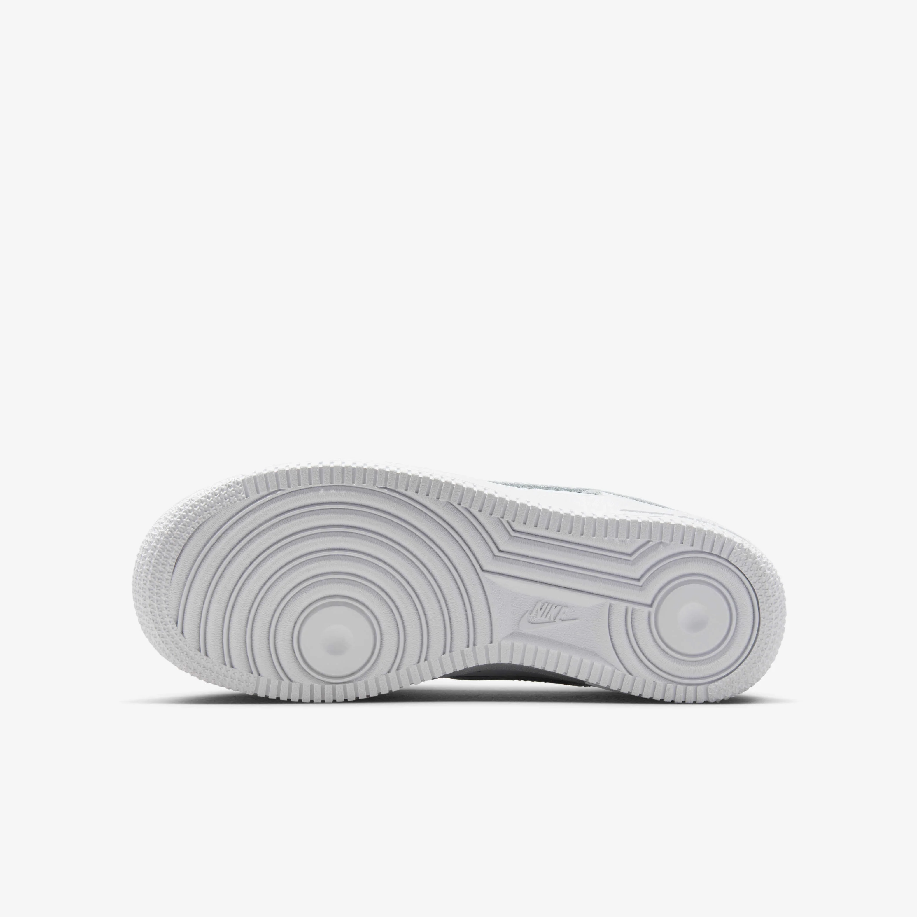 کفش بچگانه نایک ایر فورس 1 LE کفش بچگانه نایک ایر فورس 1 LE