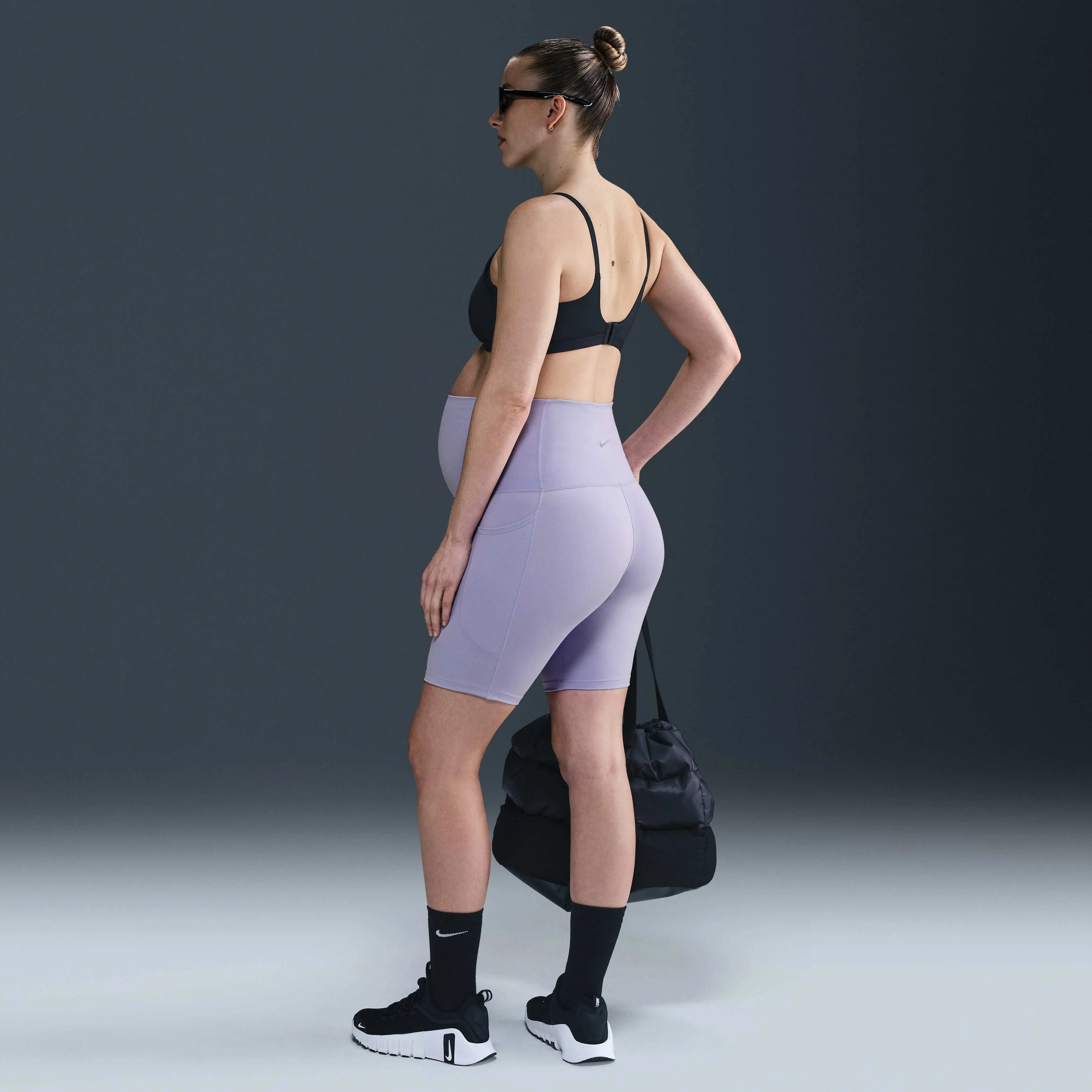 شورت ورزشی زنانه نایک (M) One Dri-FIT کمر بلند 20.5 سانتی‌متری (مناسب دوران بارداری) دارای جیب - یاسی یخی