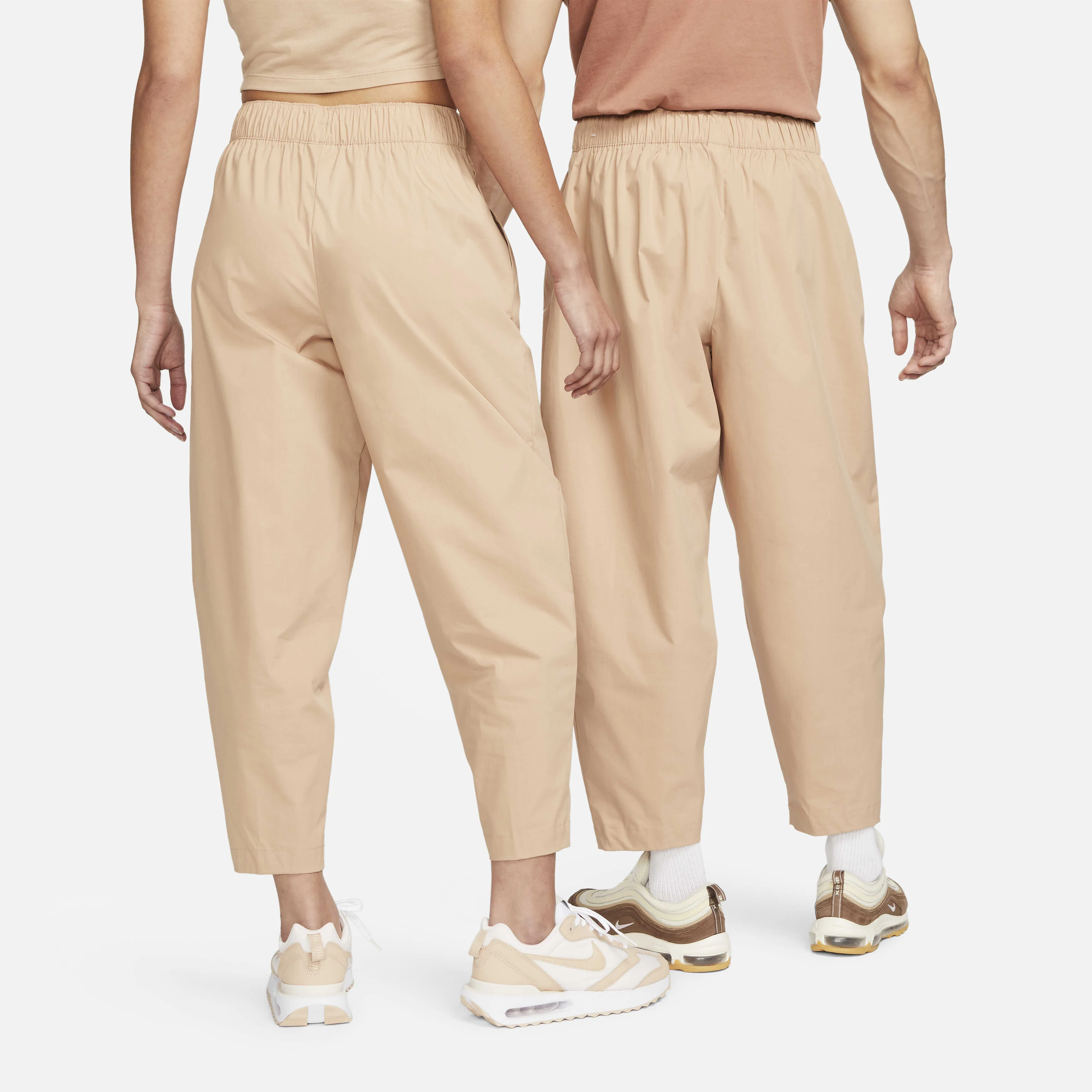 شلوار زنانه بلند نایکی اسپرتس ویر مدل Essential