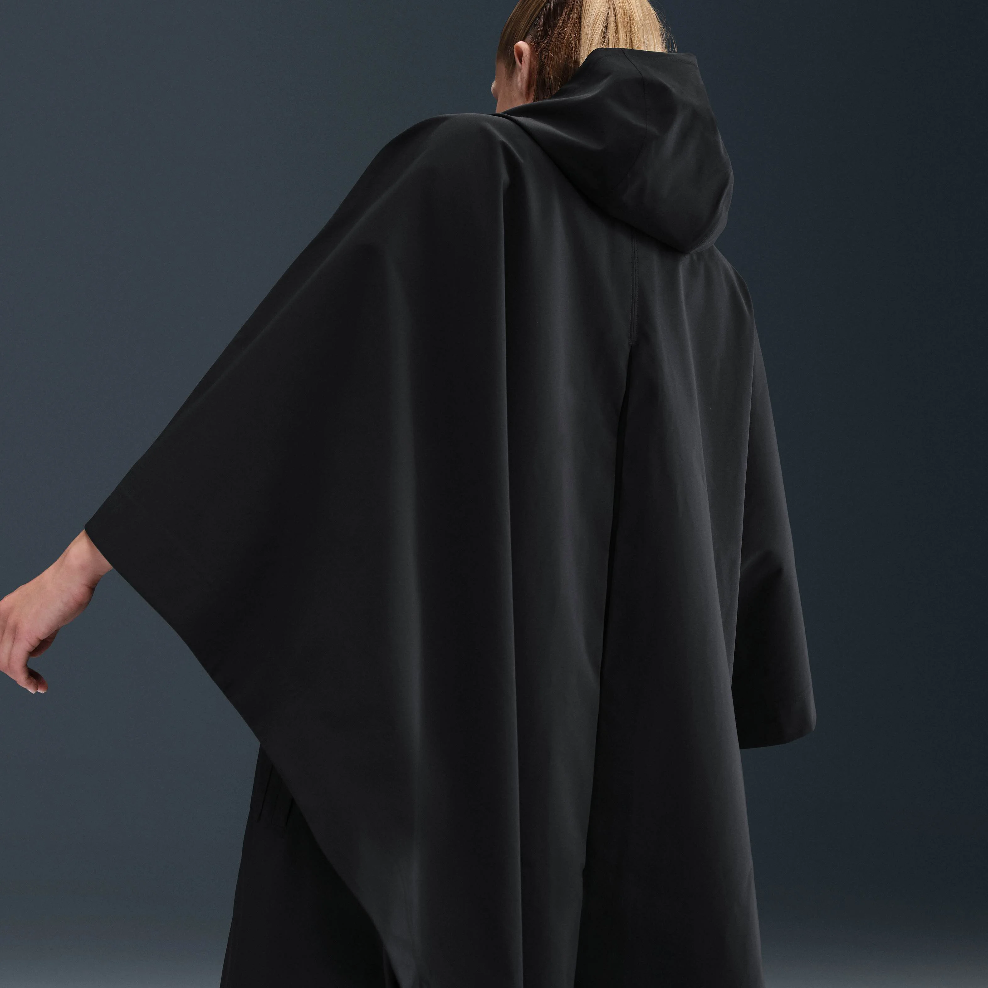 پانچو بارانی زنانه نایکی اسپرتس ویر