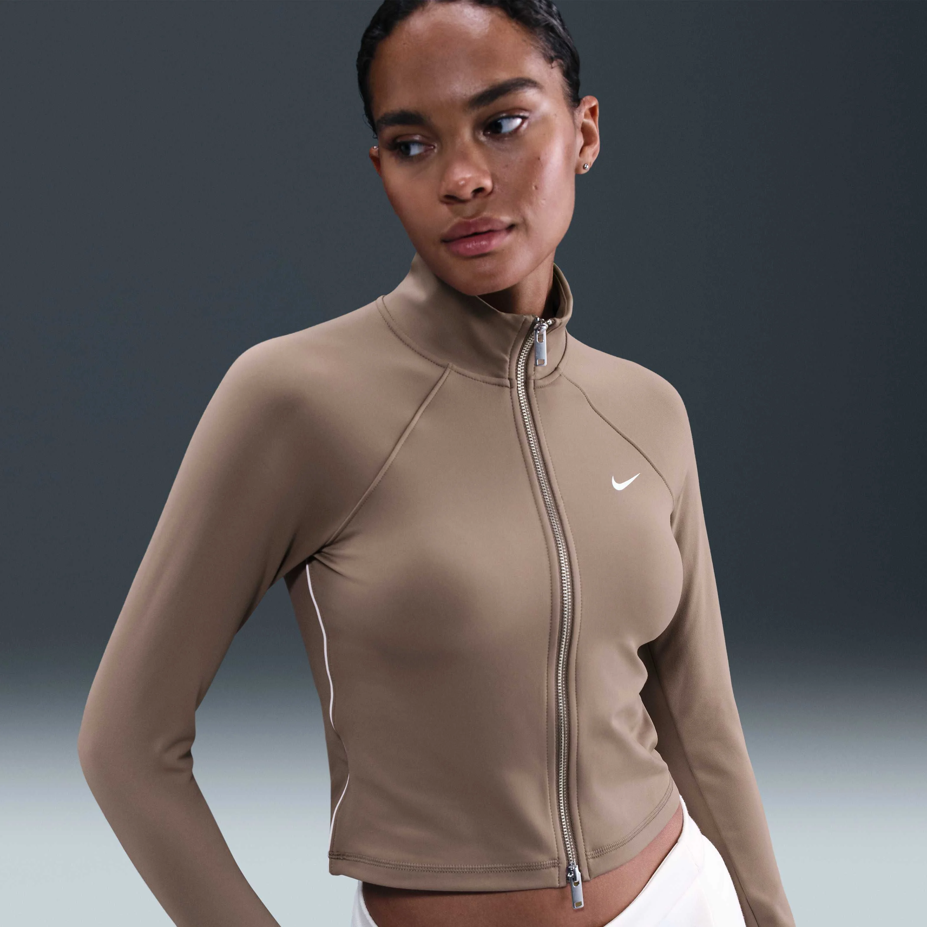 ژاکت ورزشی زنانه نایک