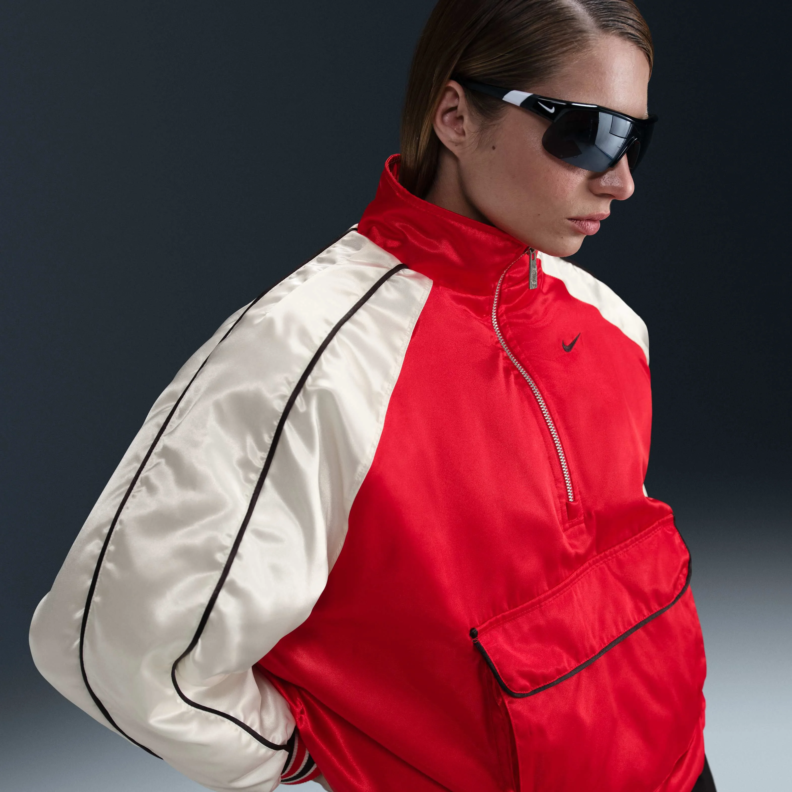 ژاکت بزرگ زنانه نایکی اسپرتس ویر