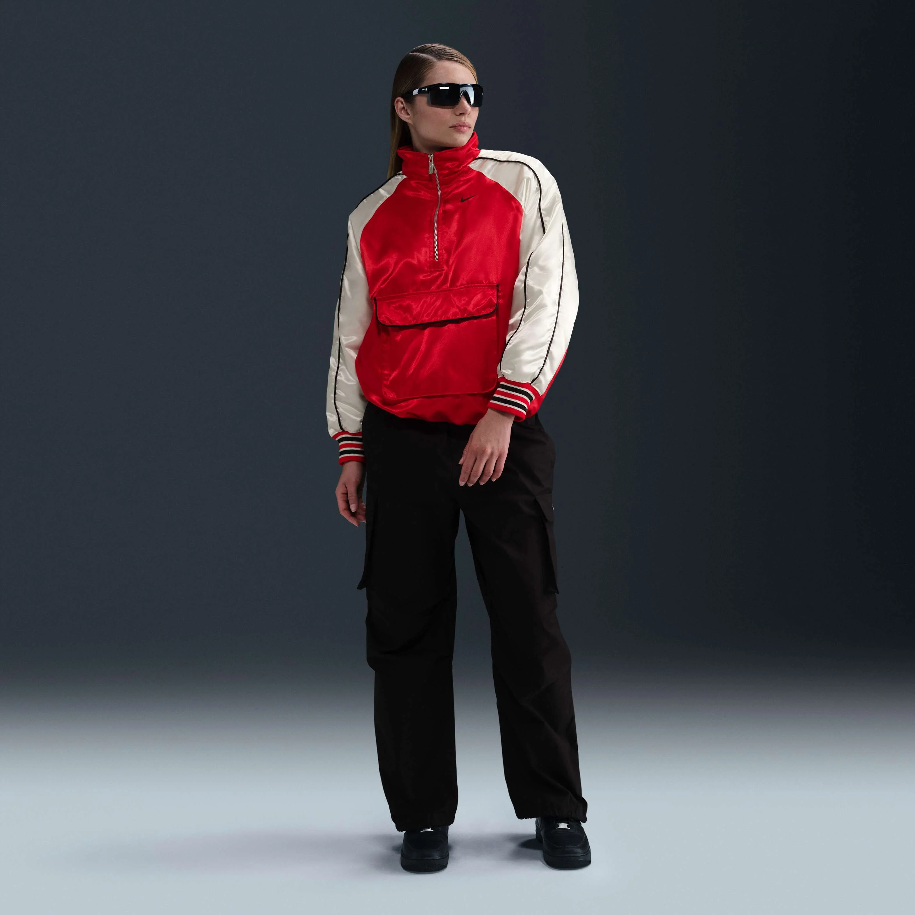 ژاکت بزرگ زنانه نایکی اسپرتس ویر