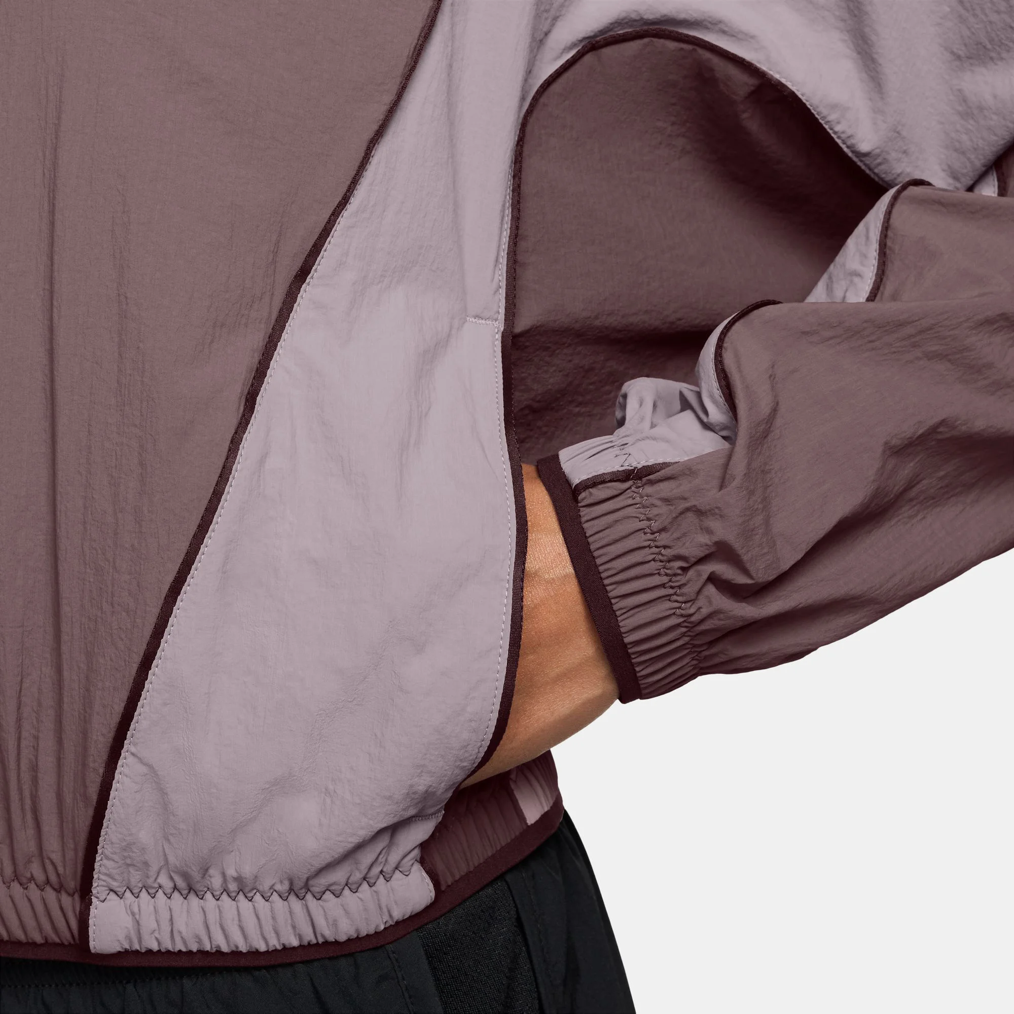 ژاکت ورزشی زنانه نایکی سویفت با محافظت در برابر اشعه ماوراء بنفش