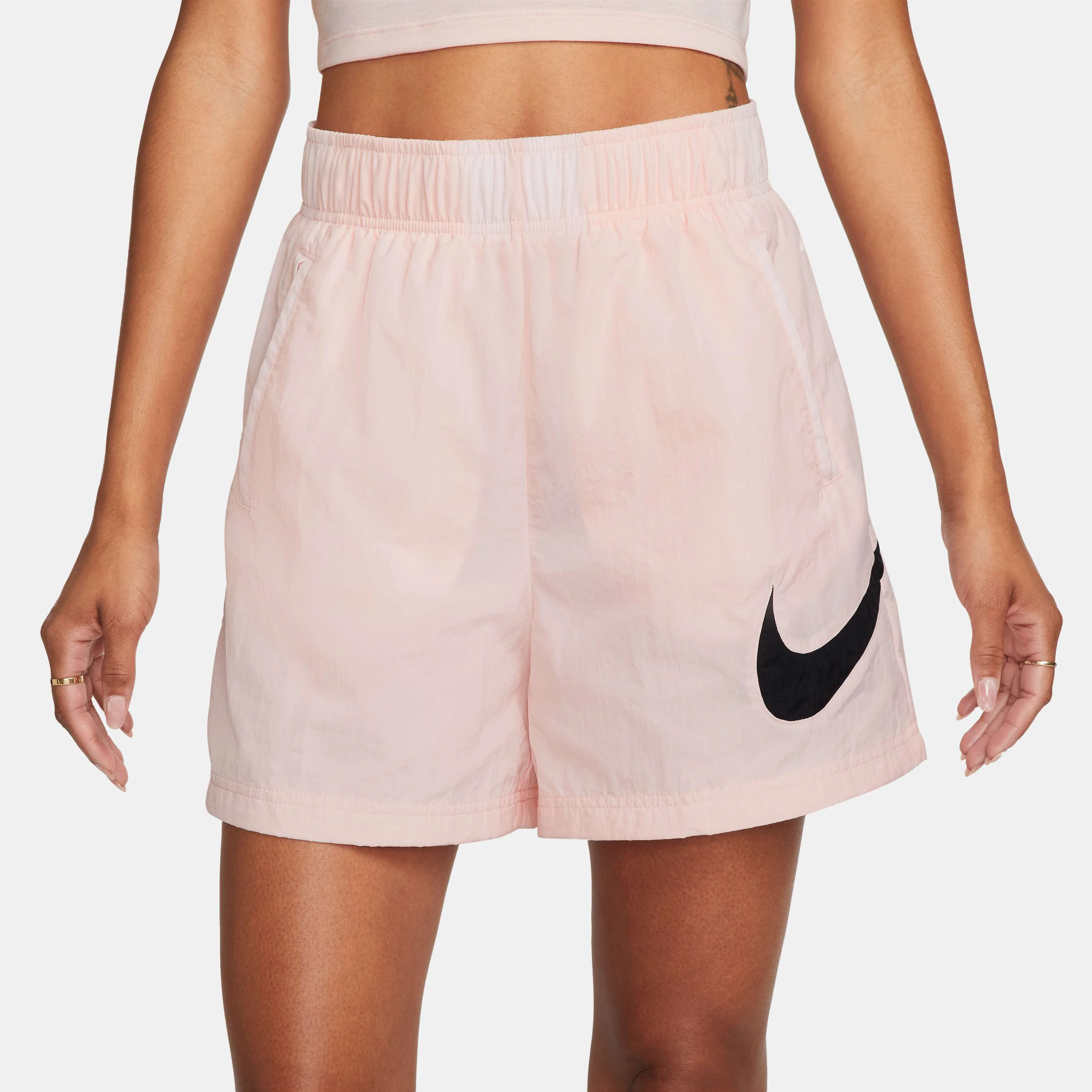 شورت بافت زنانه کمر بلند نایکی اسپرتس ویر اسنشیال - اتمسفر/مشکی