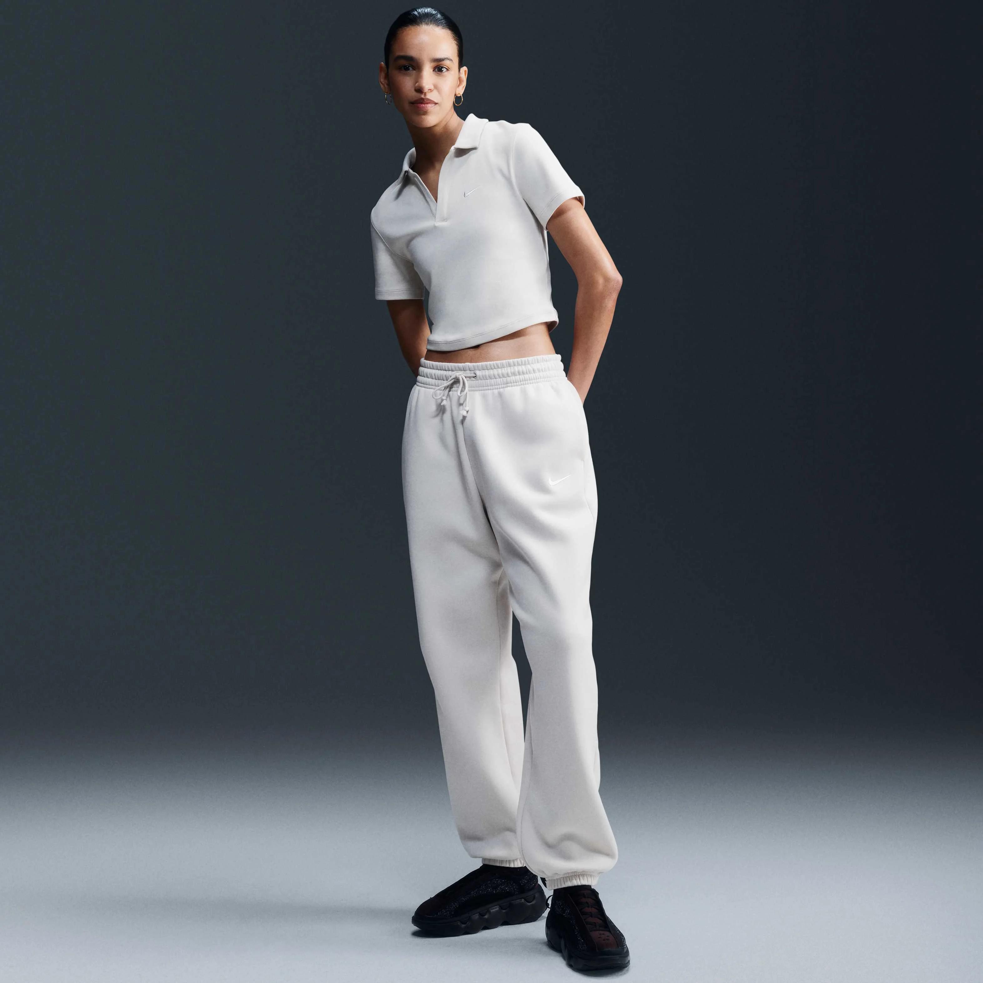شلوار ورزشی زنانه Nike Sportswear Phoenix Fleece با کمر بلند و سایز بزرگ