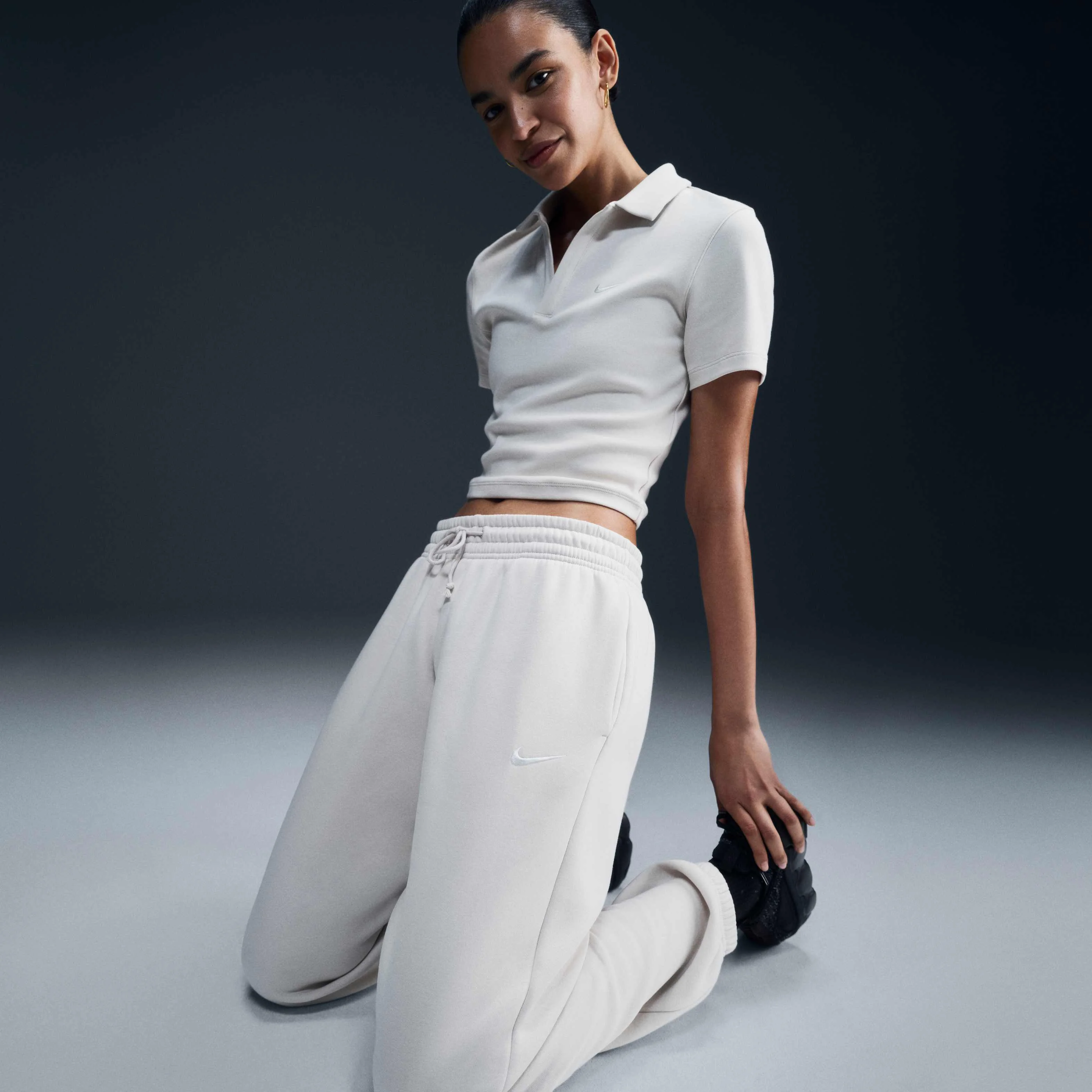 شلوار ورزشی زنانه Nike Sportswear Phoenix Fleece با کمر بلند و سایز بزرگ