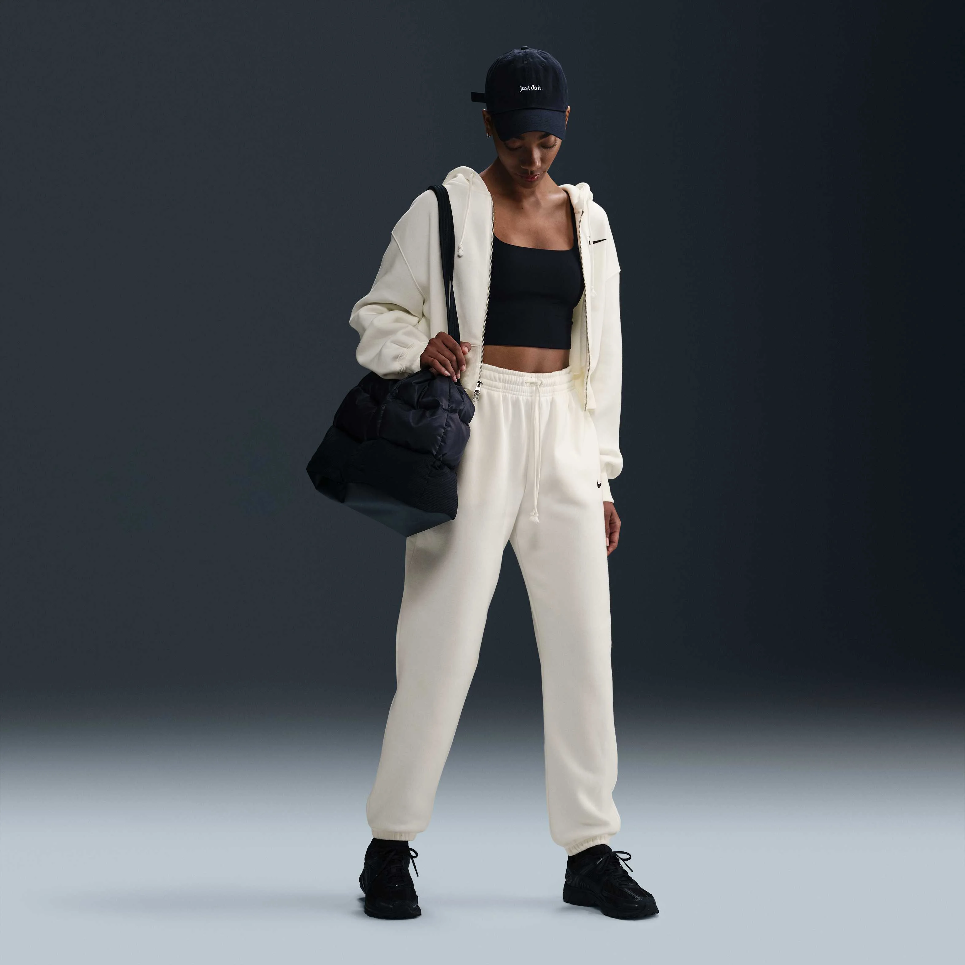 شلوار ورزشی زنانه نایک اسپرتسویر فونیکس پشمی کمر بلند و سایز بزرگ