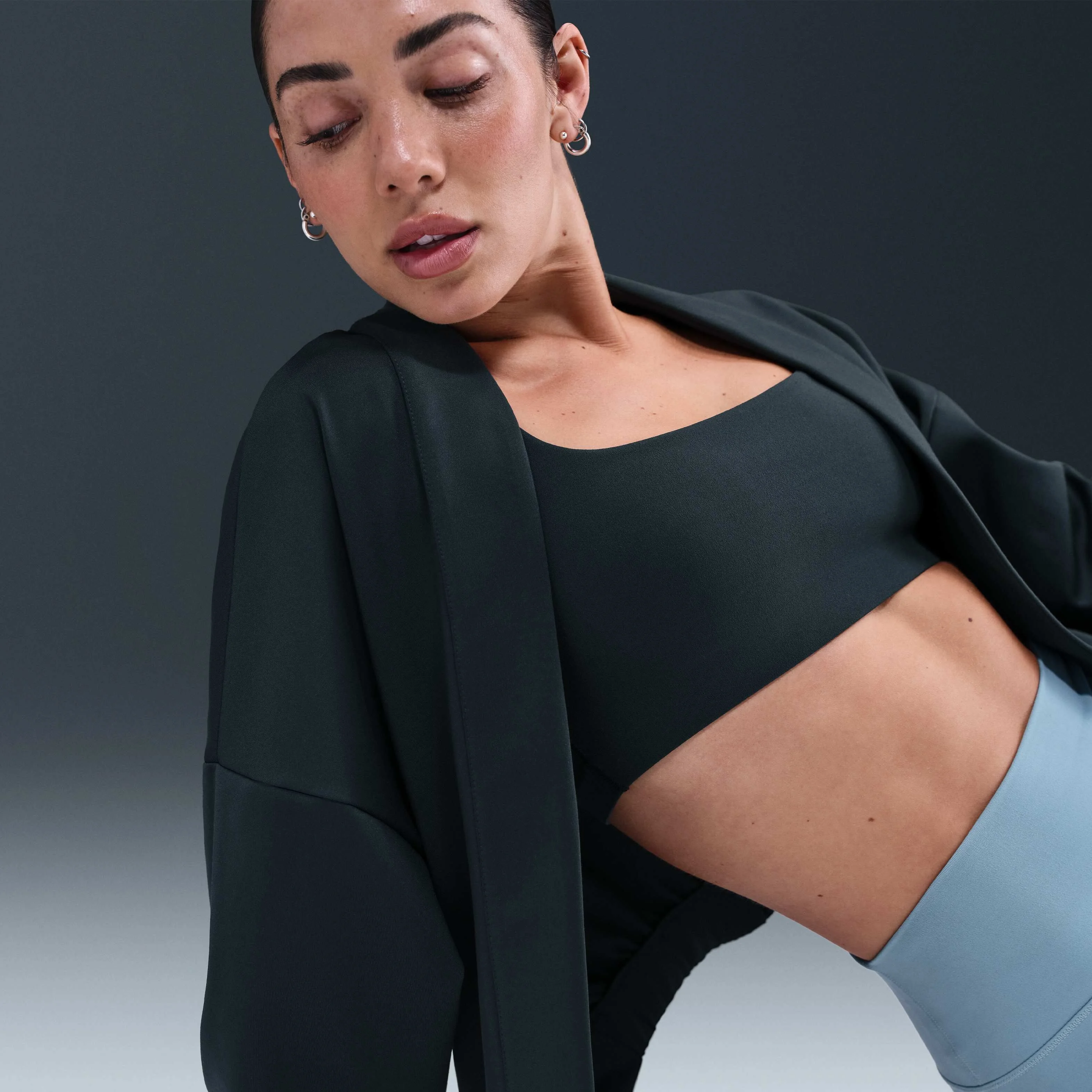 ژاکت زنانه نایکی Zenvy Dri-FIT بزرگ