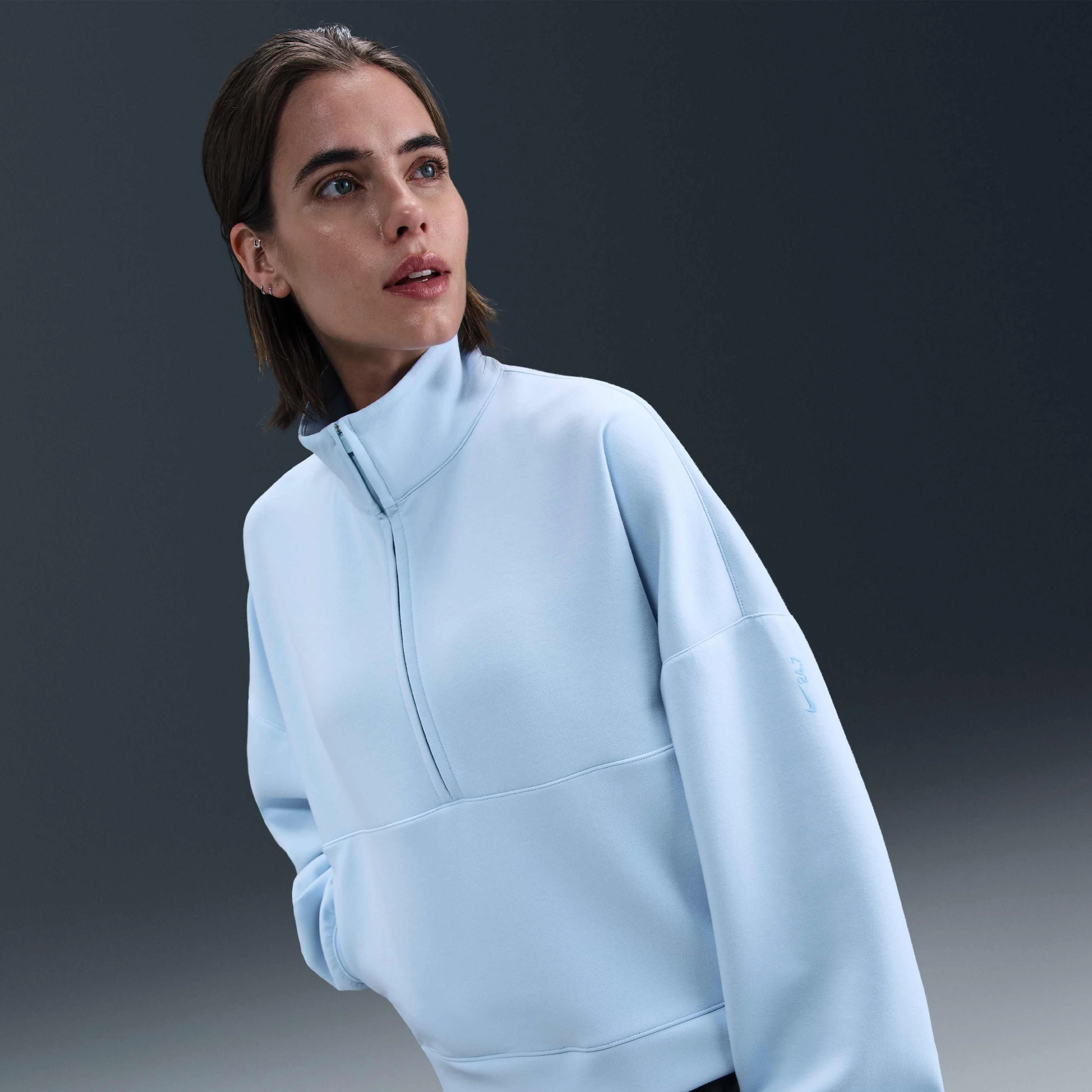 نیم‌زیپ ورزشی زنانه نایکی Dri-FIT مدل 24.7 ImpossiblySoft - آبی آسمانی/آبی روشن