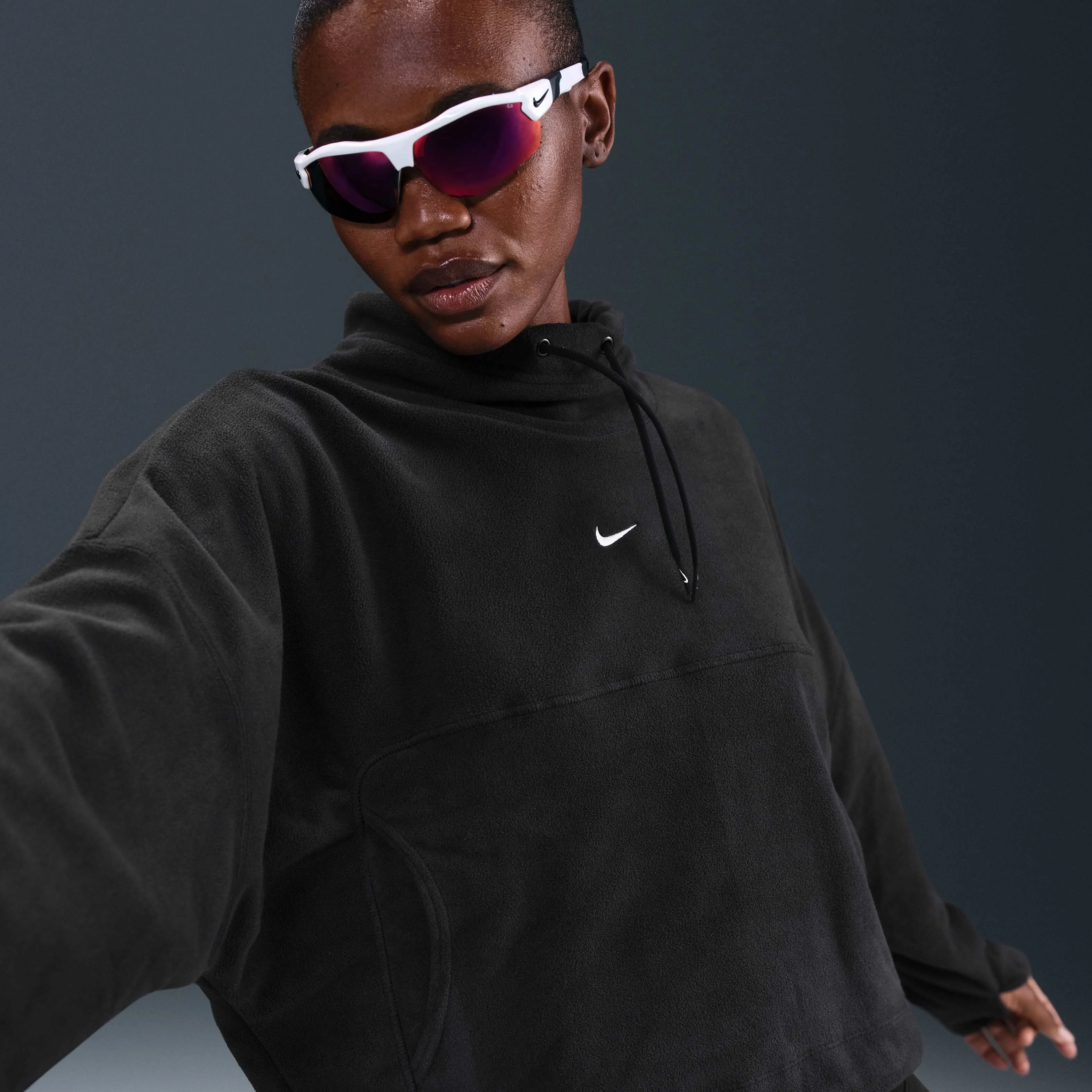 تاپ ورزشی زنانه نایک مدل One Therma-FIT