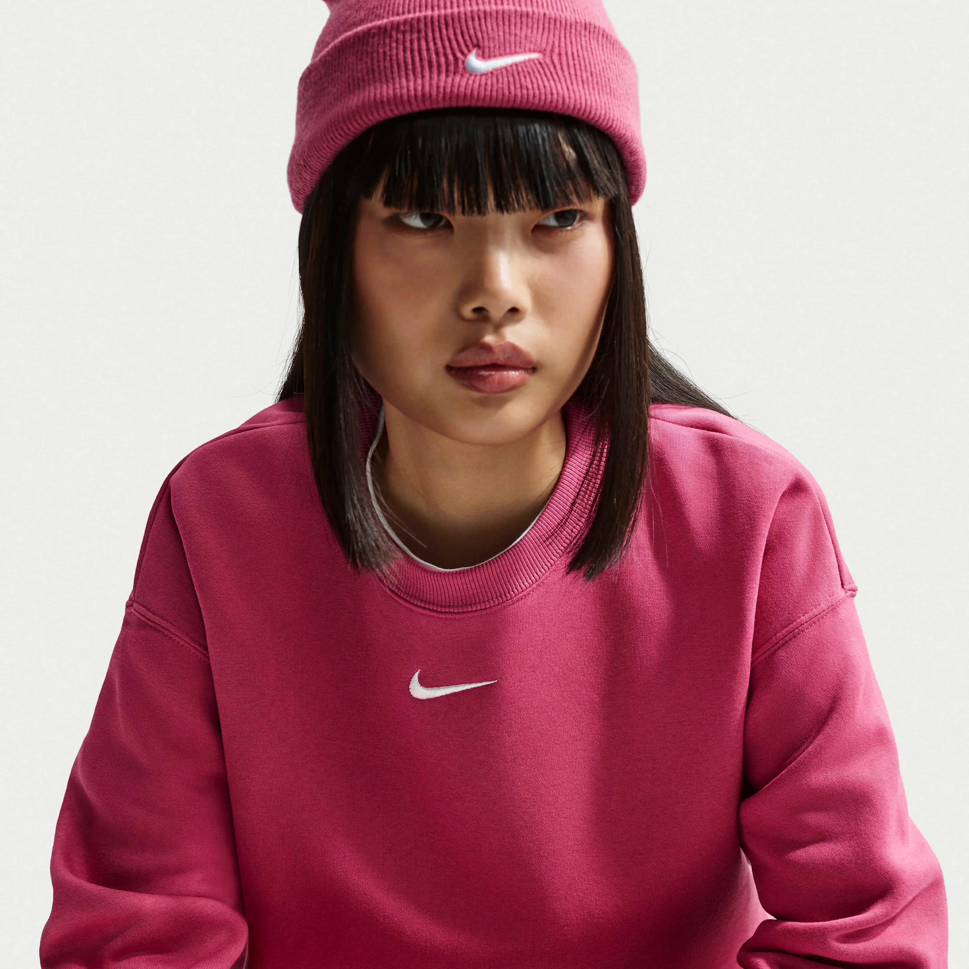 سویشرت زنانه یقه گرد Nike Sportswear Phoenix Fleece سویشرت زنانه یقه گرد Nike Sportswear Phoenix Fleece