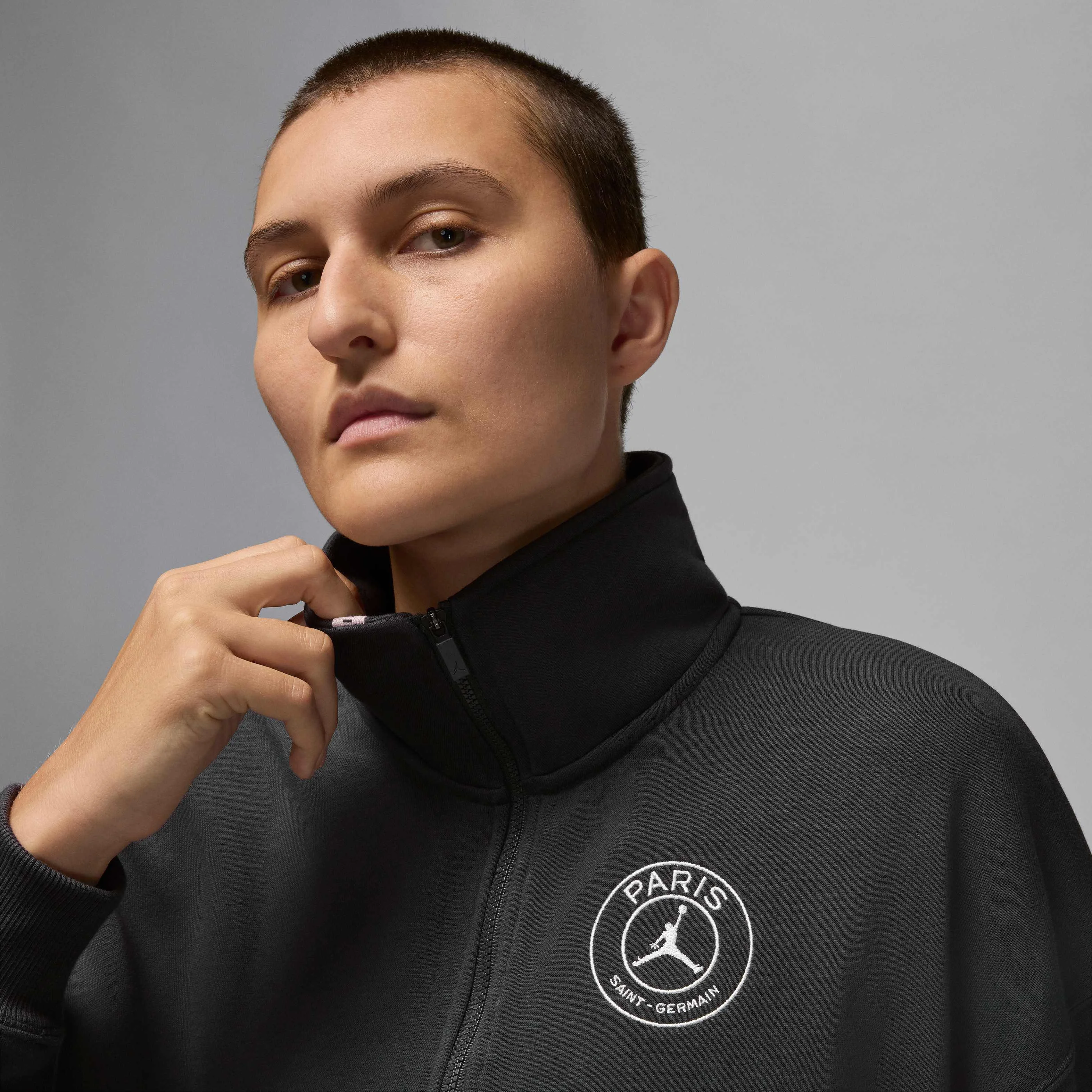 سویشرت پشمی نیم زیپ زنانه پاری سن ژرمن سویشرت پشمی نیم زیپ زنانه پاری سن ژرمن