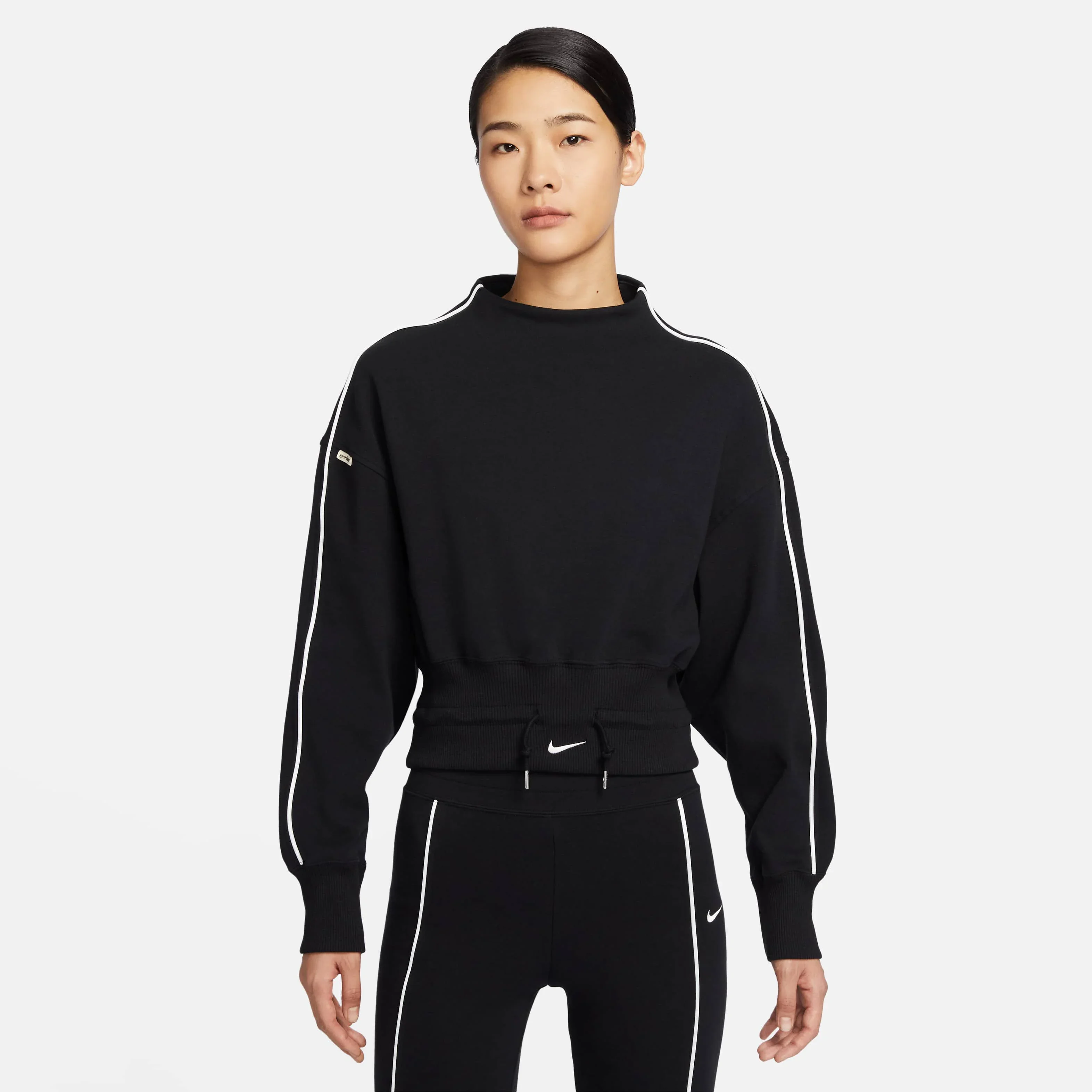 تاپ یقه اسکی زنانه نایکی Sportswear Collection