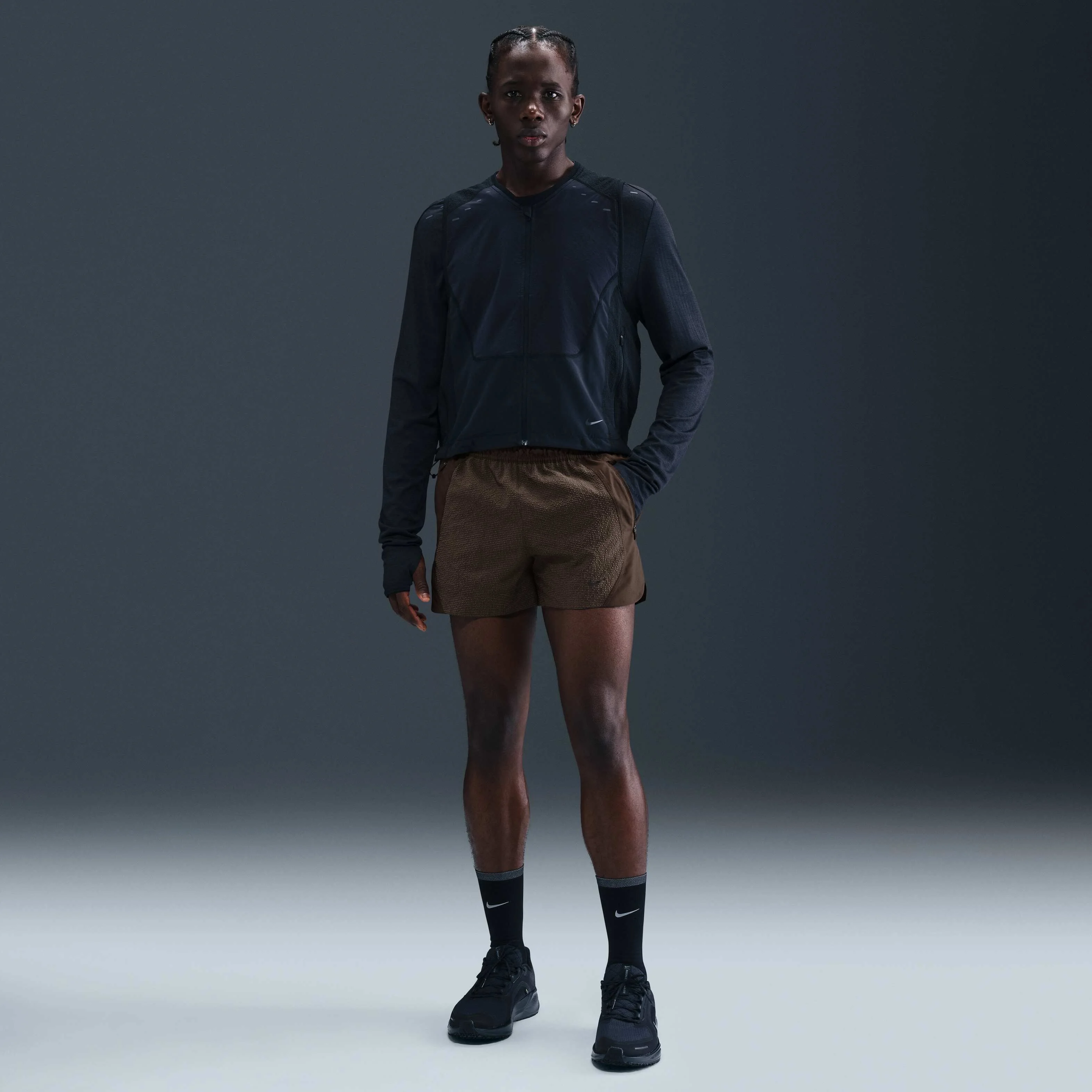 شورت ورزشی مردانه نایکی Run Dri-FIT ADV با طول تقریبی 12.5 سانتی متر شورت ورزشی مردانه نایکی Run Dri-FIT ADV با طول تقریبی 12.5 سانتی متر