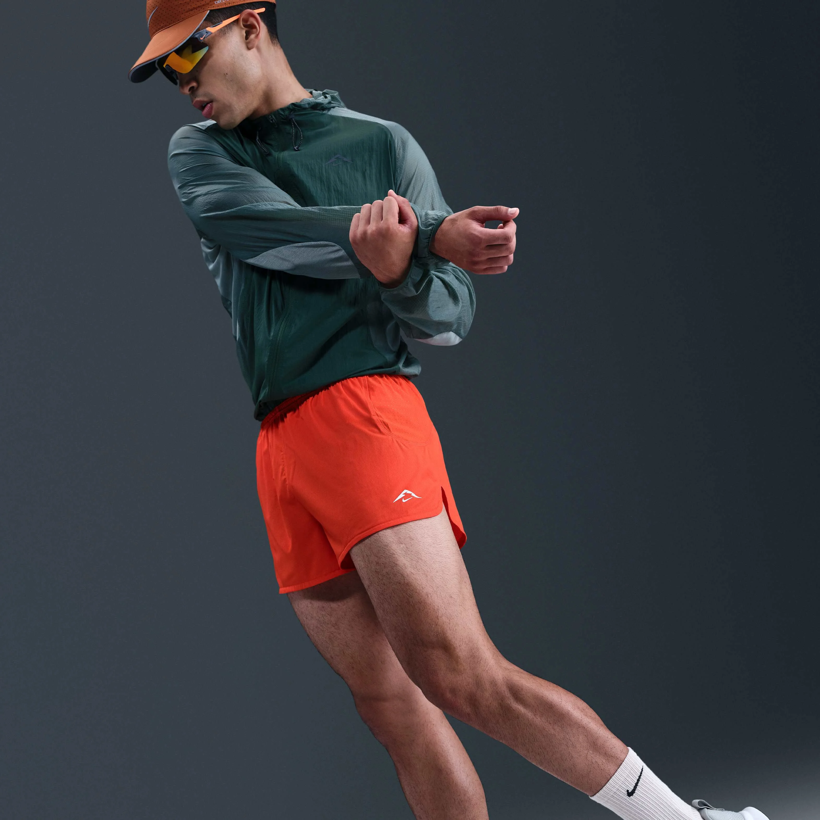 شورت ورزشی مردانه نایکی تریلویند Dri-FIT ADV با طول تقریبی 7.5 سانتیمتر و آستر شورت ورزشی مردانه نایکی تریلویند Dri-FIT ADV با طول تقریبی 7.5 سانتیمتر و آستر