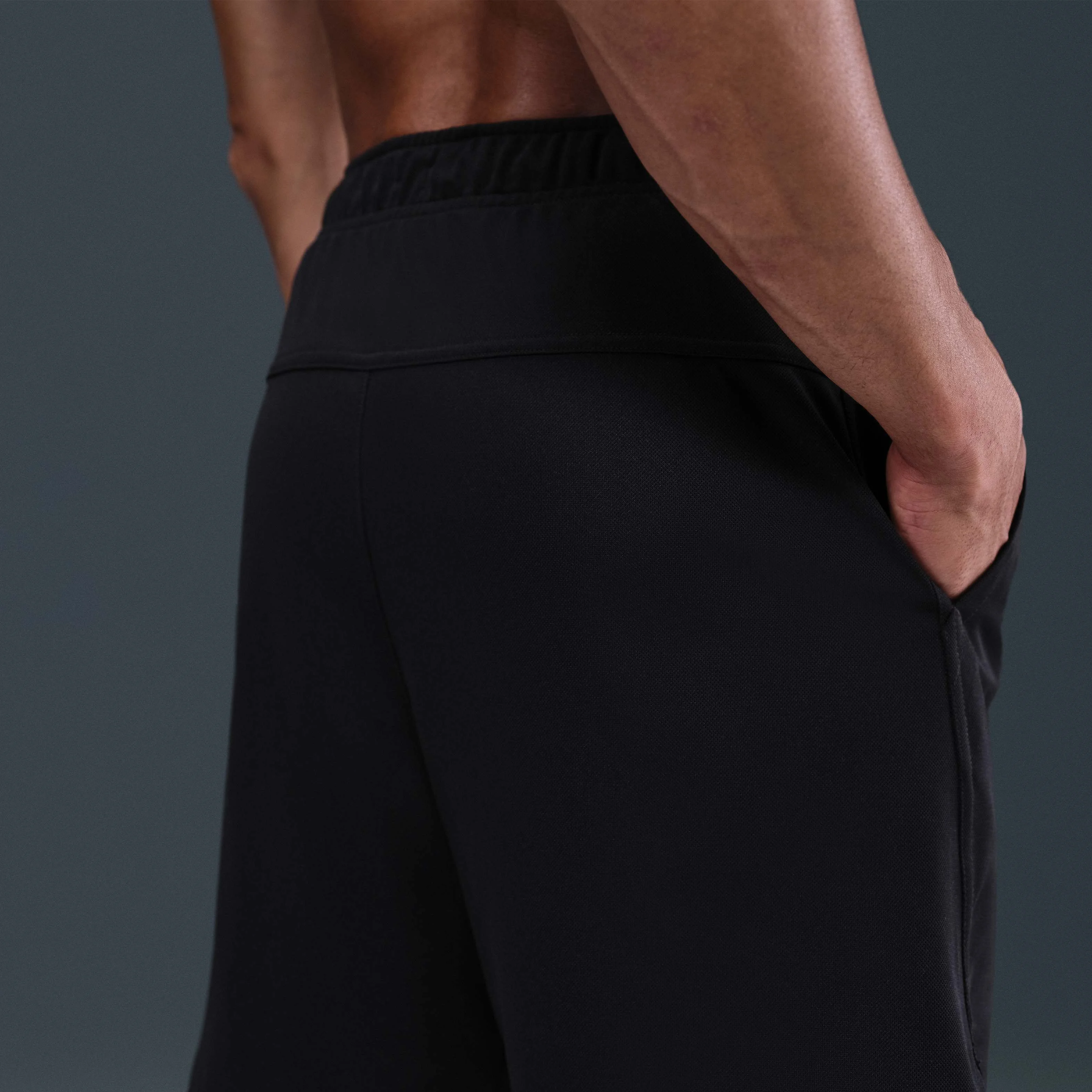 شورت ورزشی مردانه نایکی Totality Dri-FIT، قد تقریبی ۱۸ سانتی‌متر، بدون آستر و چندمنظوره