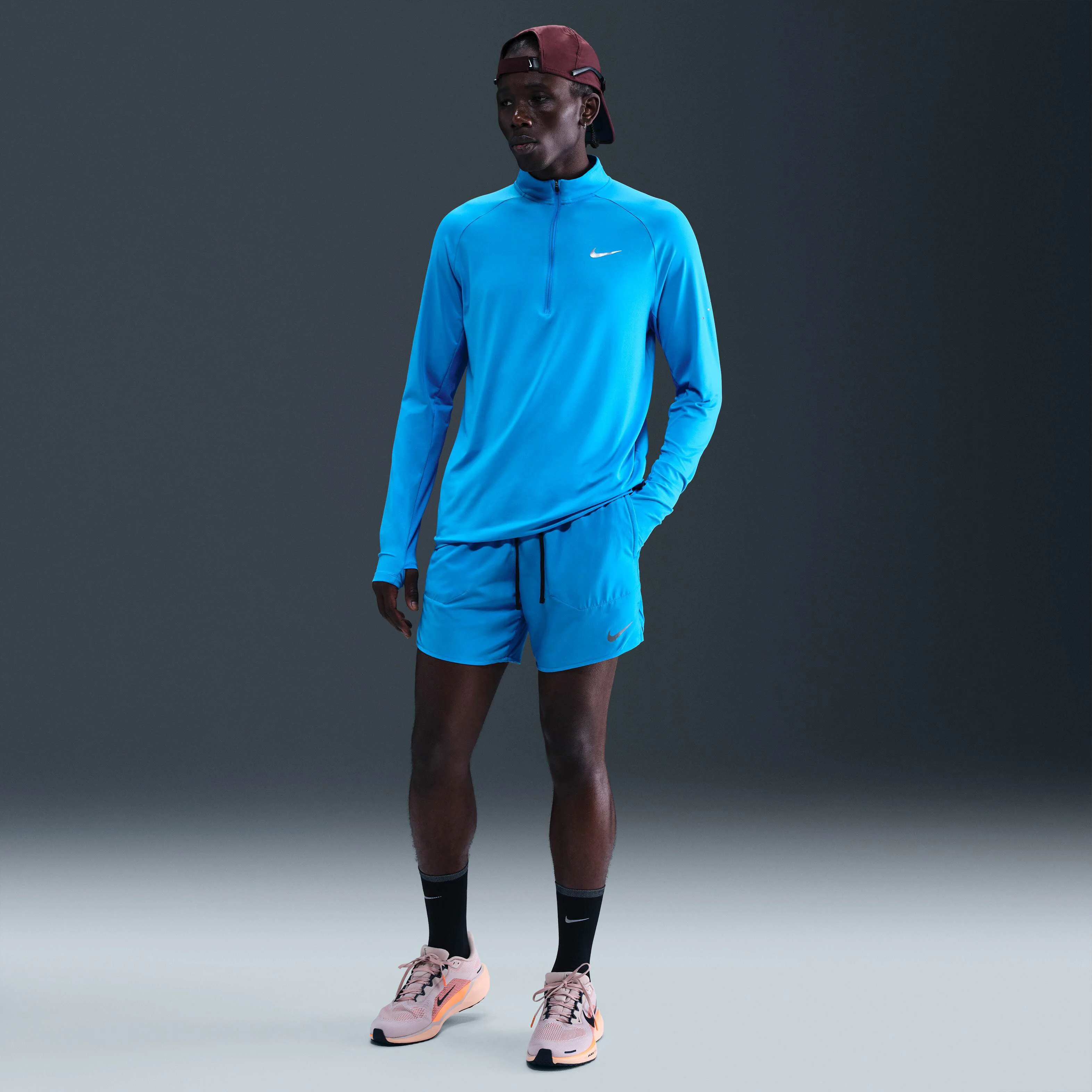 شورت ورزشی مردانه نایکی استراید Dri-FIT با طول تقریبی ۱۸ سانتی متر و آستر