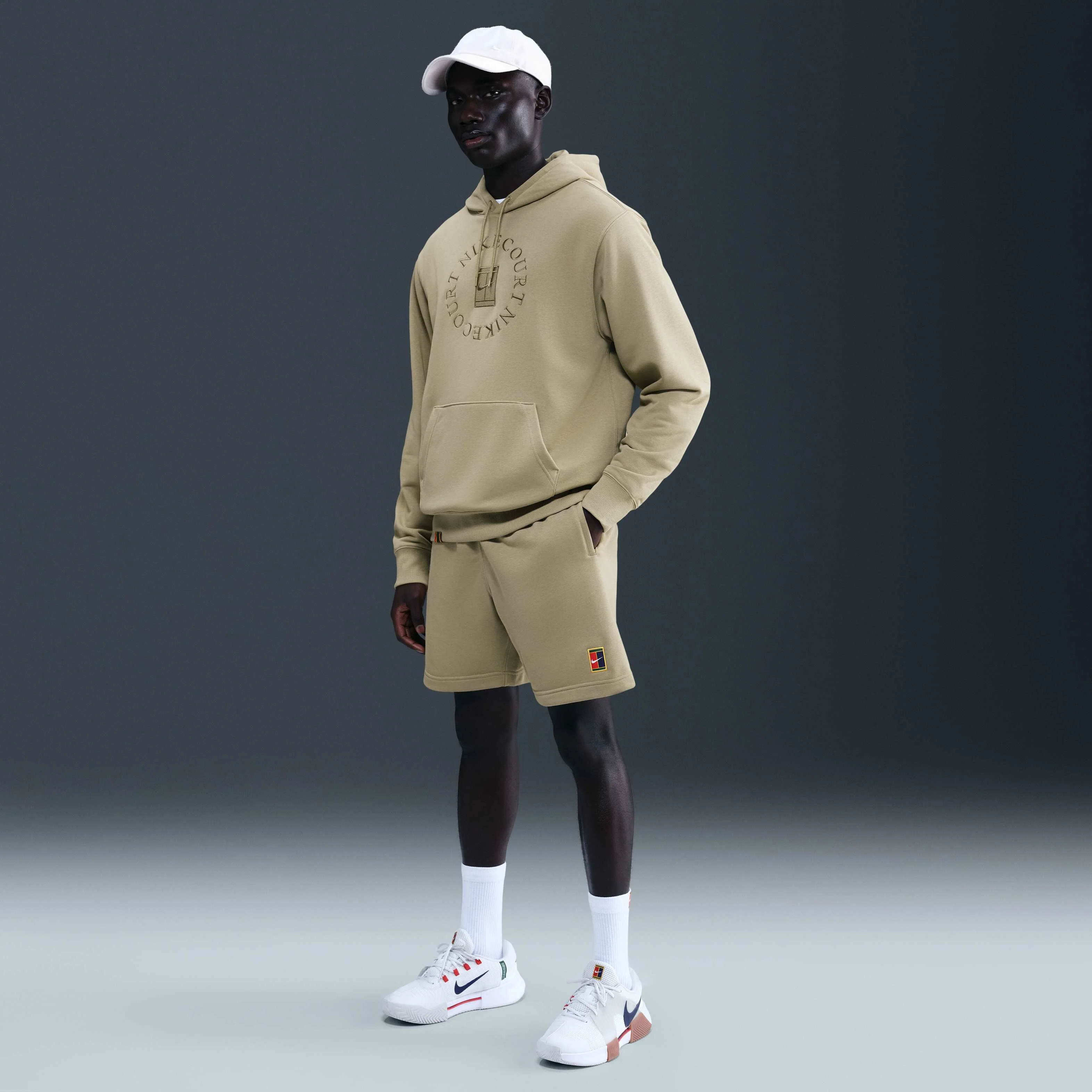 شورت ورزشی مردانه نایکی کورت هریتج Dri-FIT از جنس پشم گوسفند (فلیس) - زیتونی خنثی