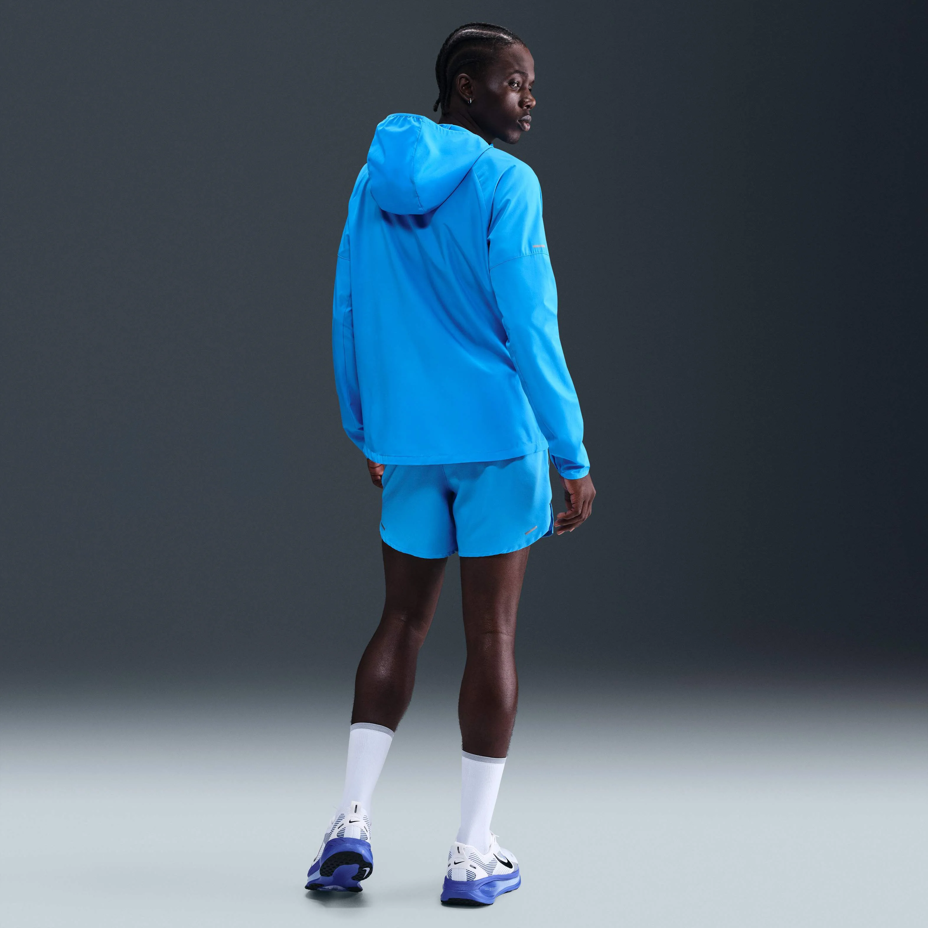 شورت ورزشی مردانه نایکی استراید Dri-FIT با طول تقریبی 13 سانتی متر