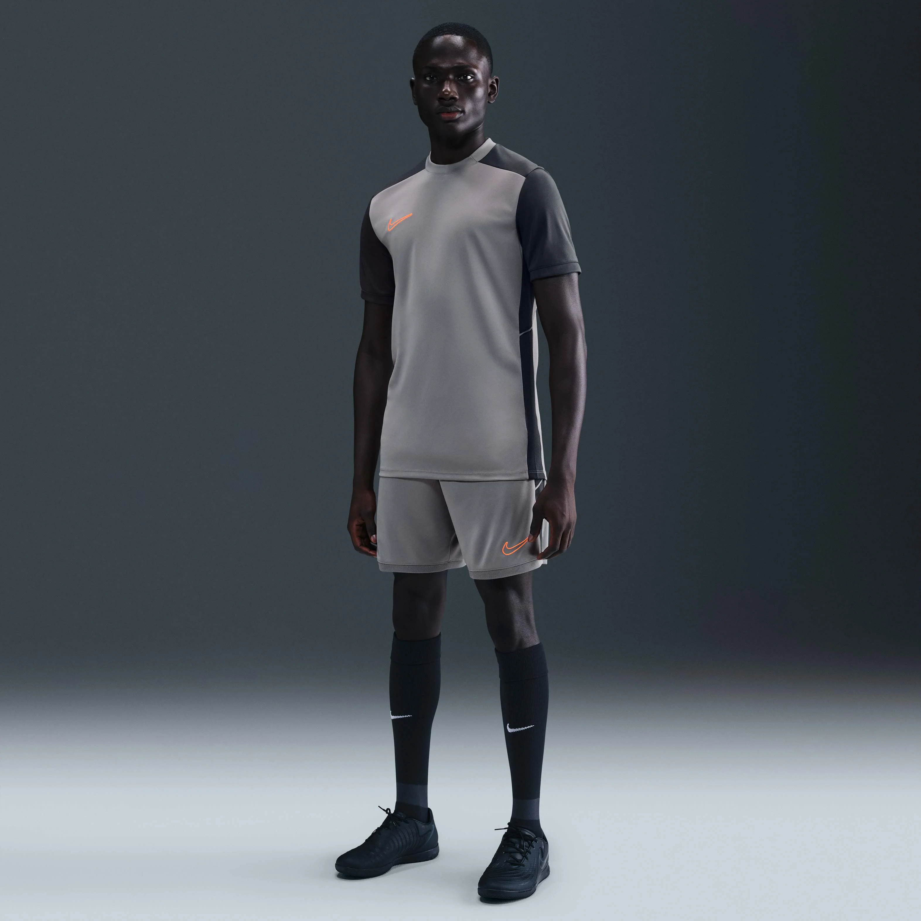 شورت ورزشی مردانه نایکی آکادمی Dri-FIT مناسب فوتبال